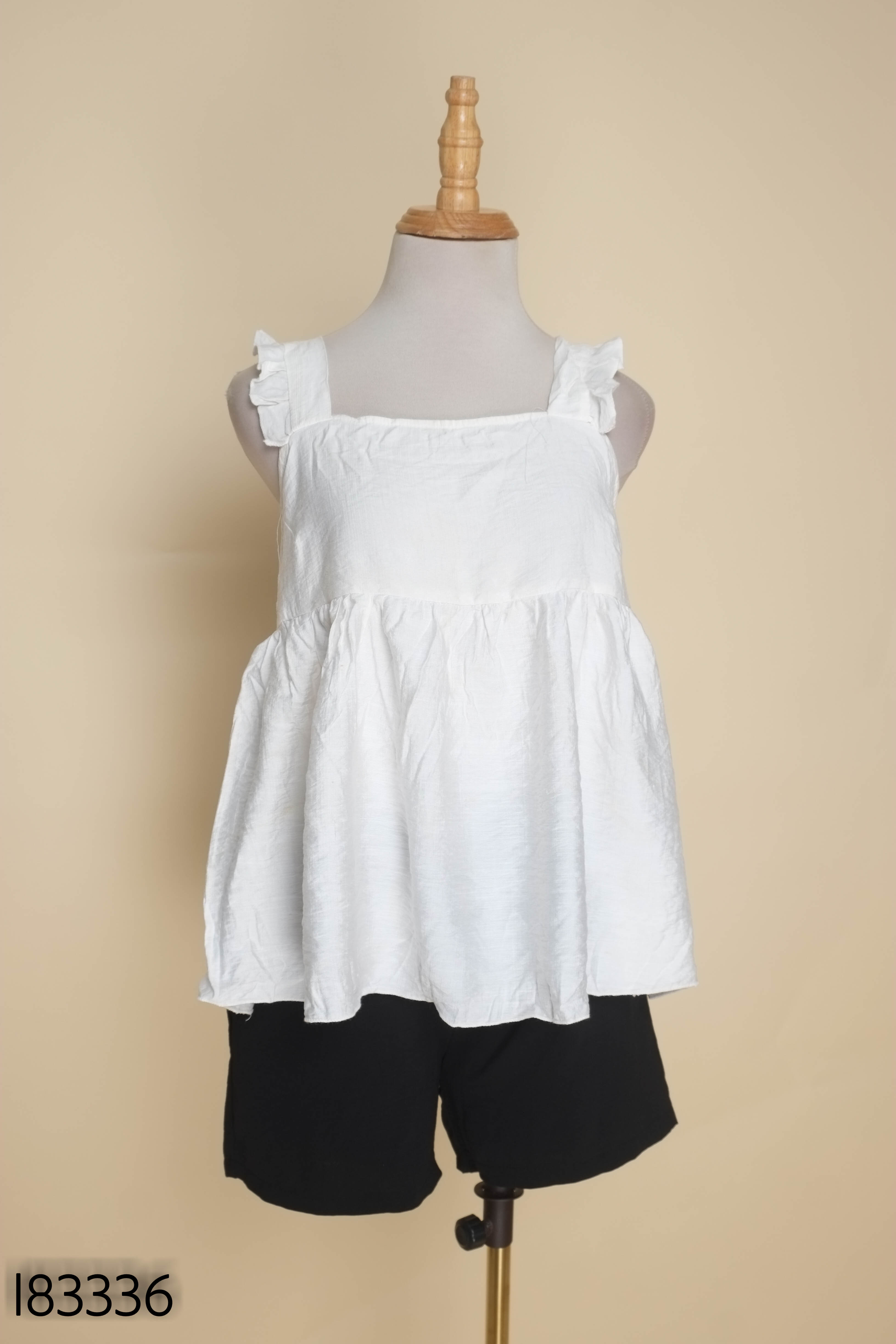 SET Áo trắng COTTON BLEU + Chân váy đen