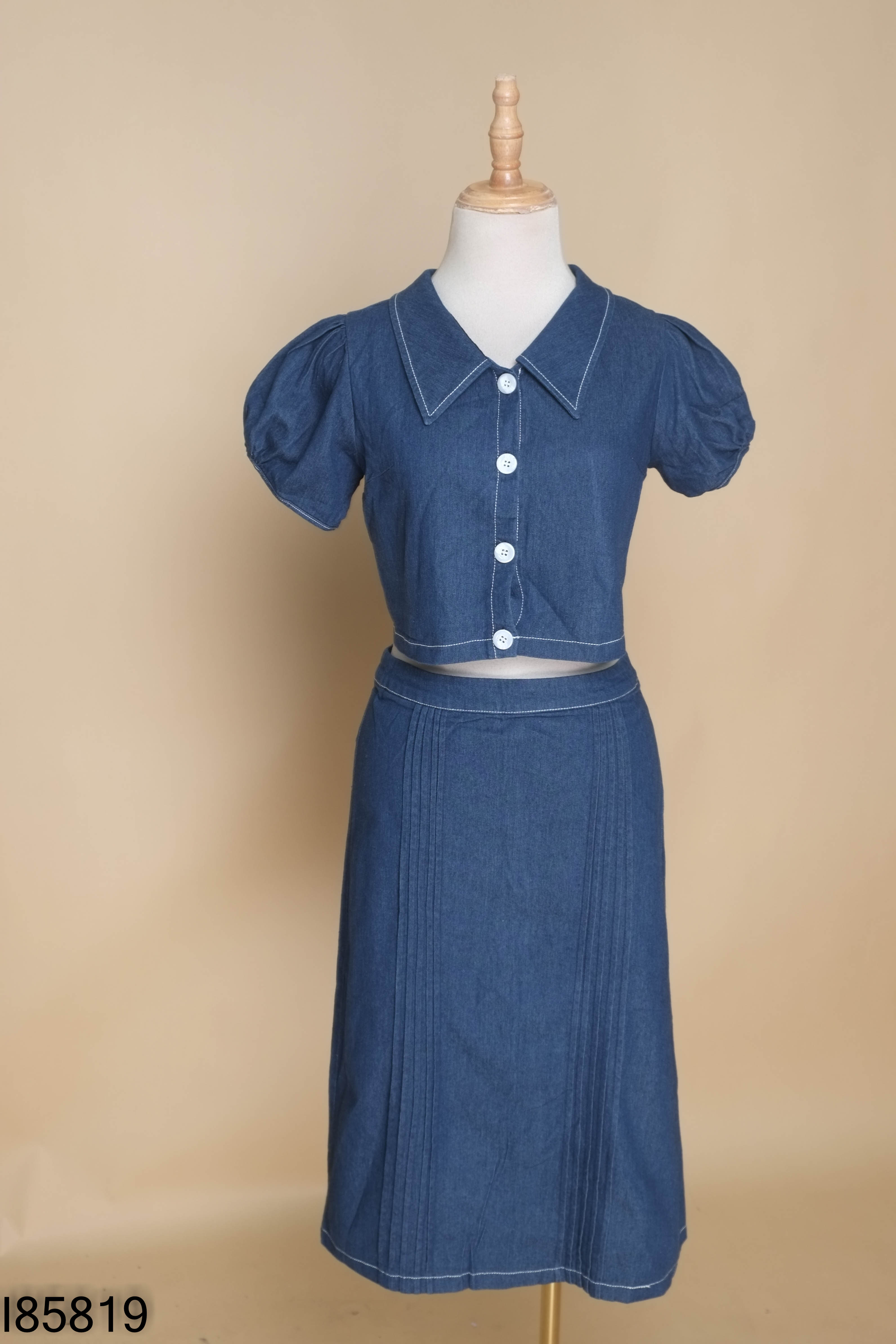 Set áo sơ mi +chân váy jean xanh