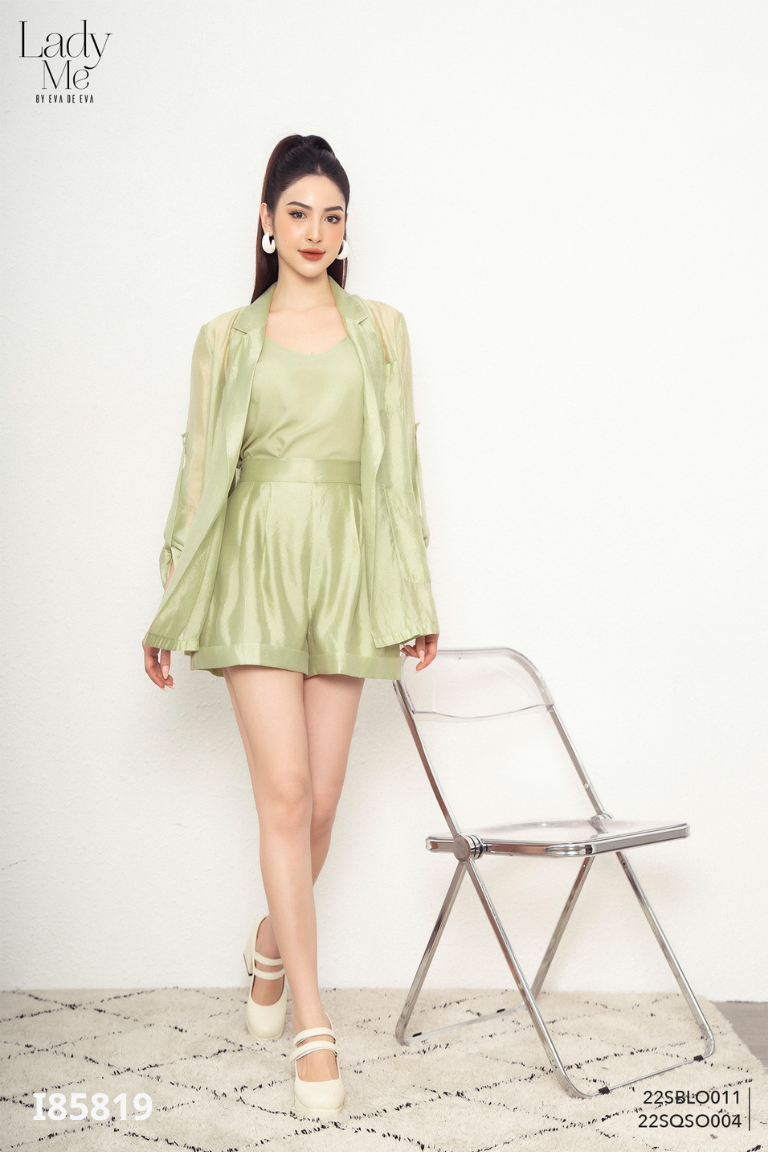Set EVA DE EVA áo sơ mi + quần short voan xanh cốm