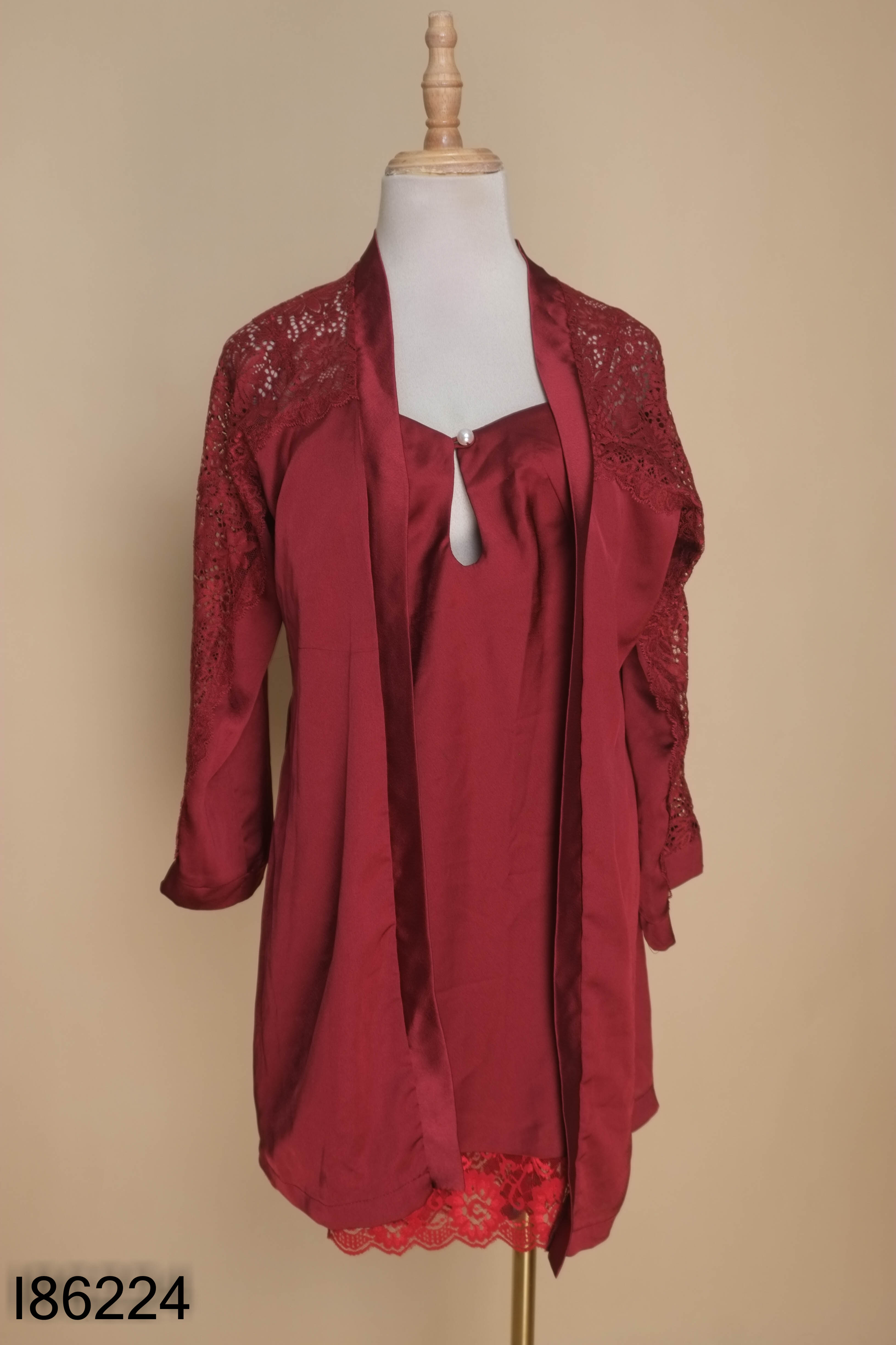 Set bộ ngủ đỏ SEXY+choàng