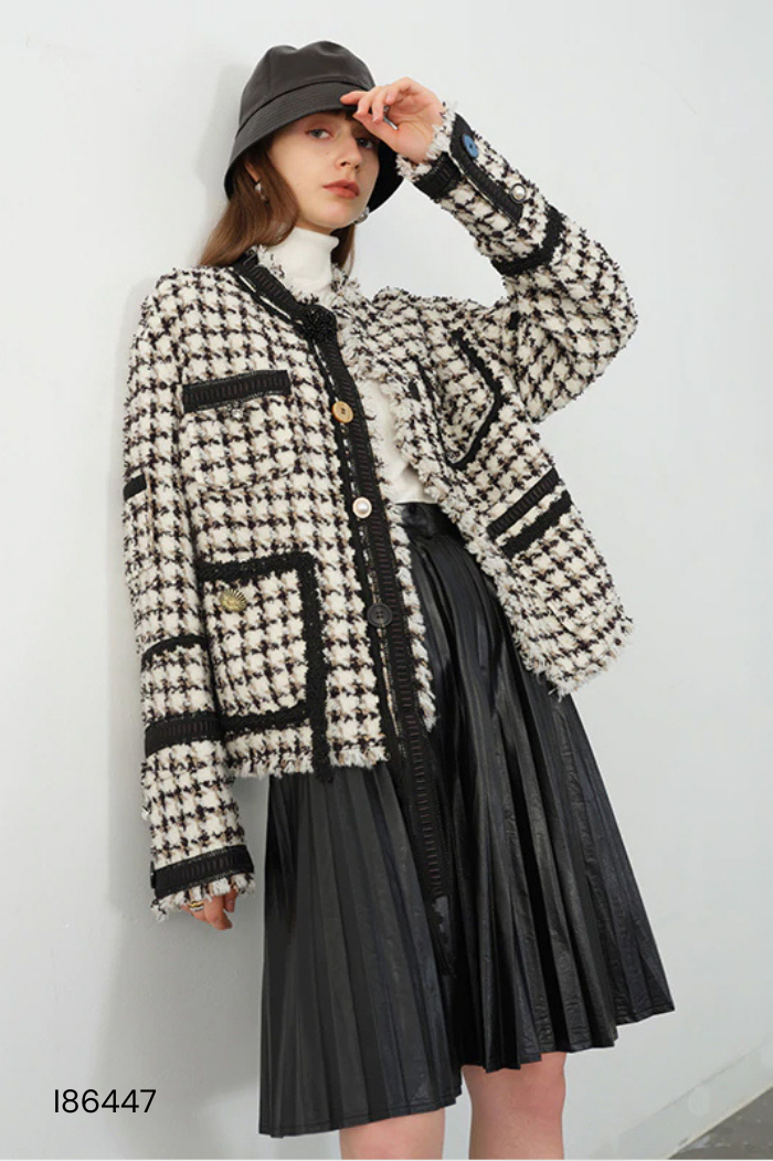 I8644711482-Áo dạ tweed đen trắng phối len