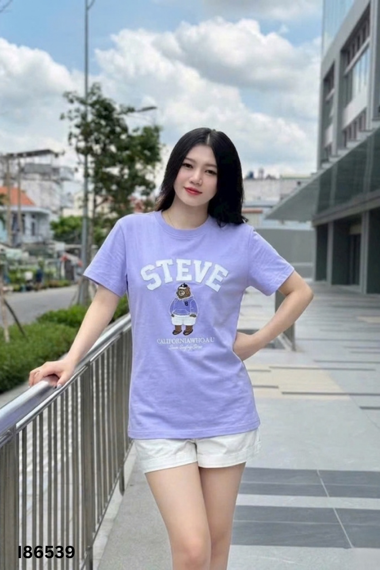 Áo thun xanh WHO.A.U họa tiết gấu