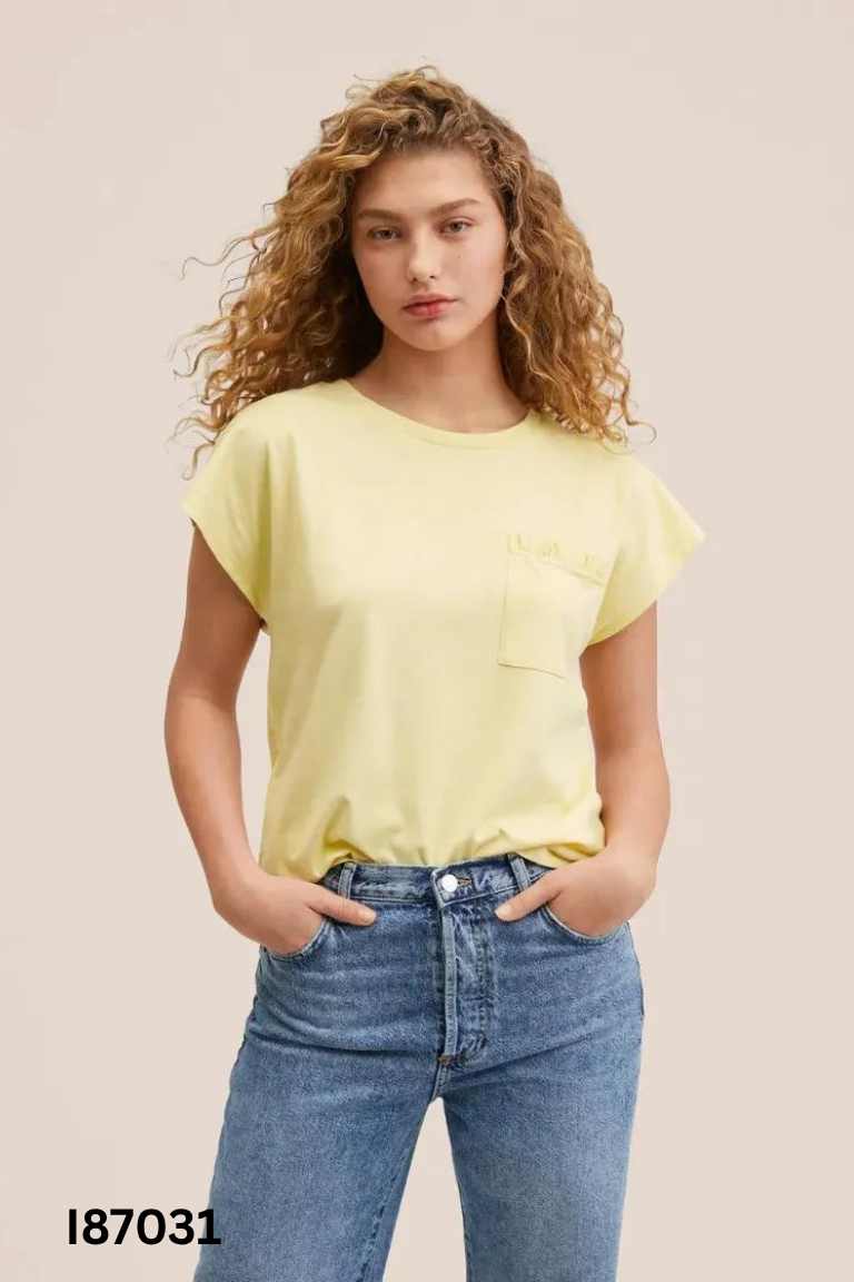 Áo thun MANGO vàng túi trước