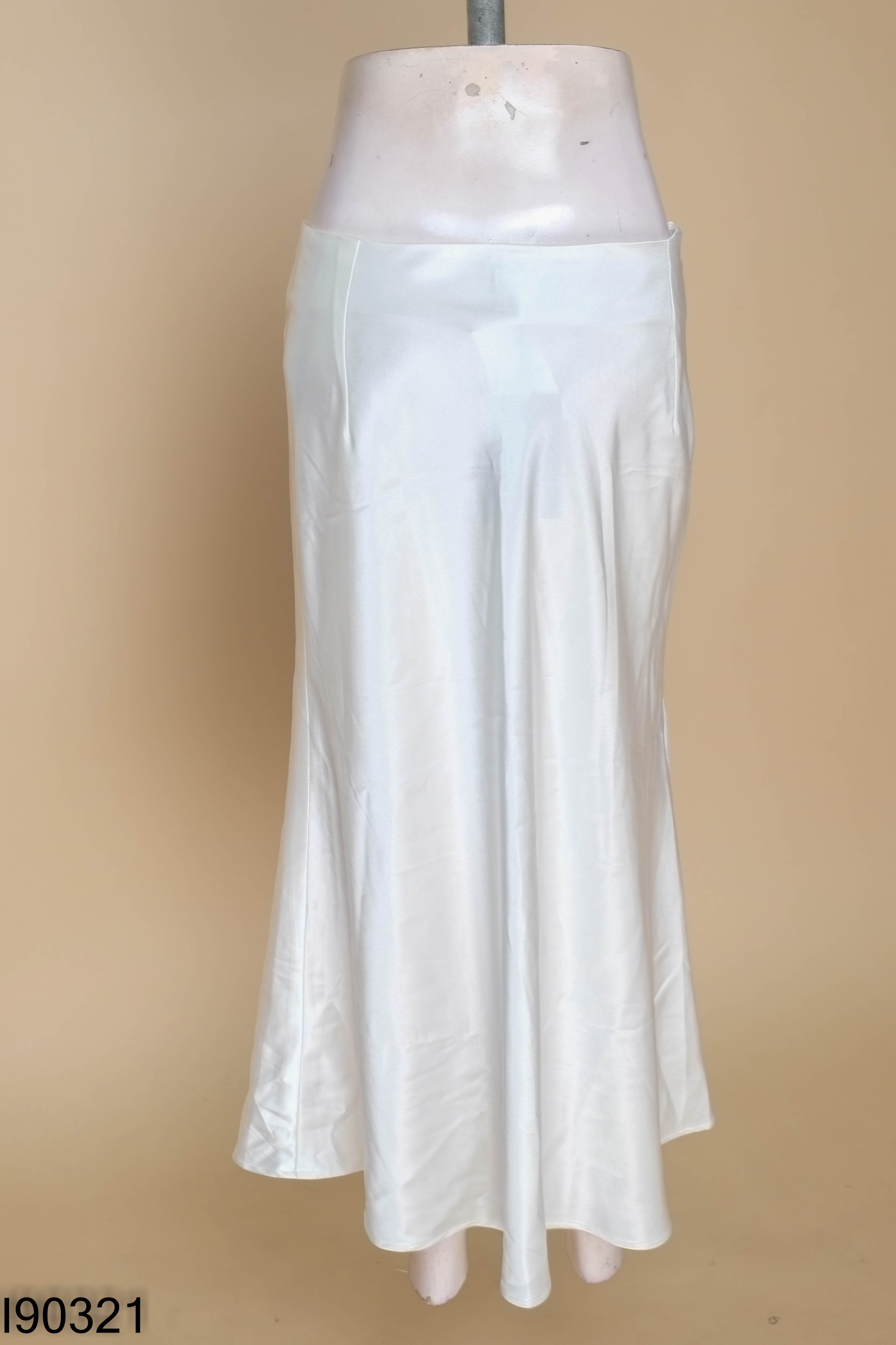 NEWTAG FASHION chân váy lụa trắng