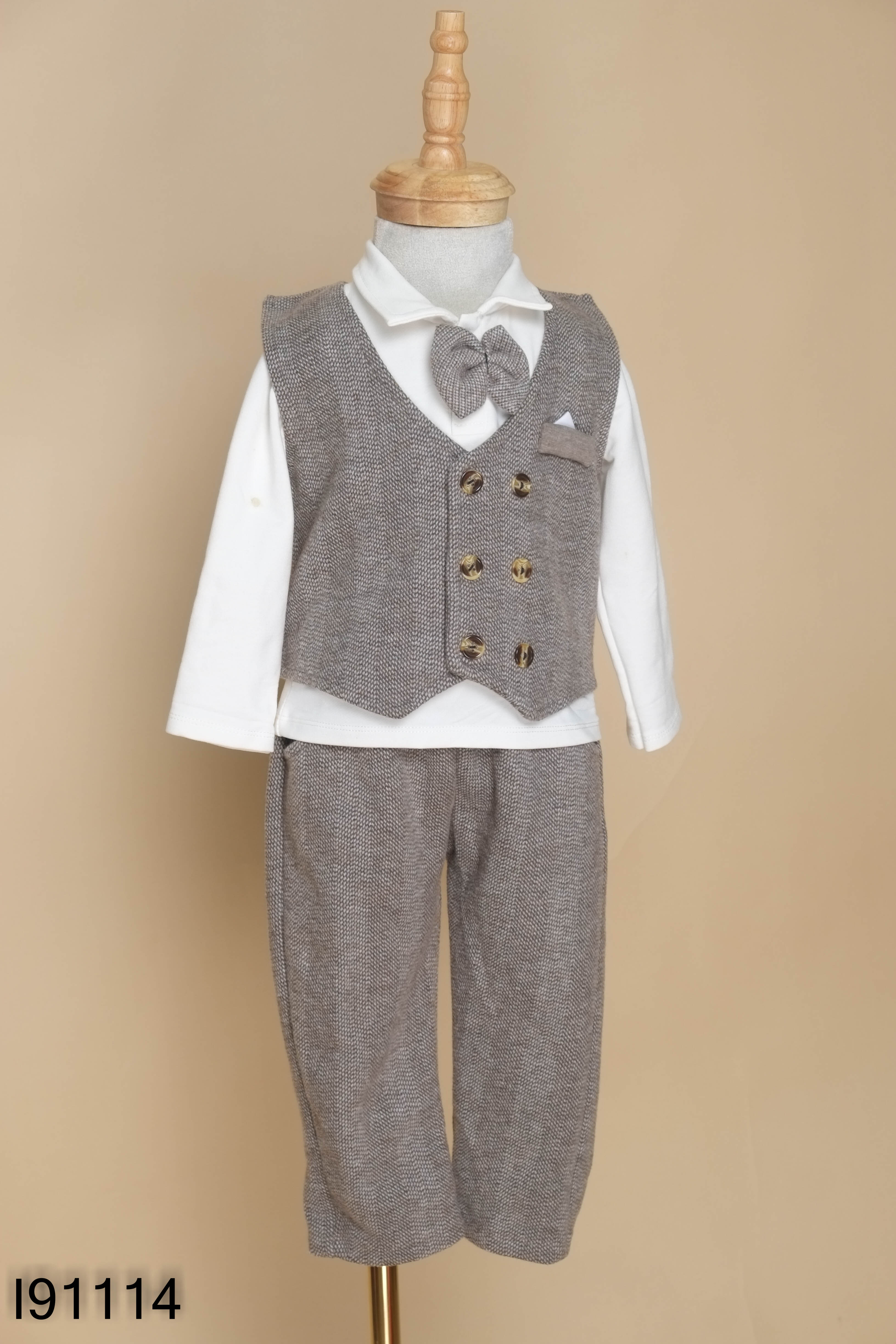 Set 3 món nâu phối trắng kid