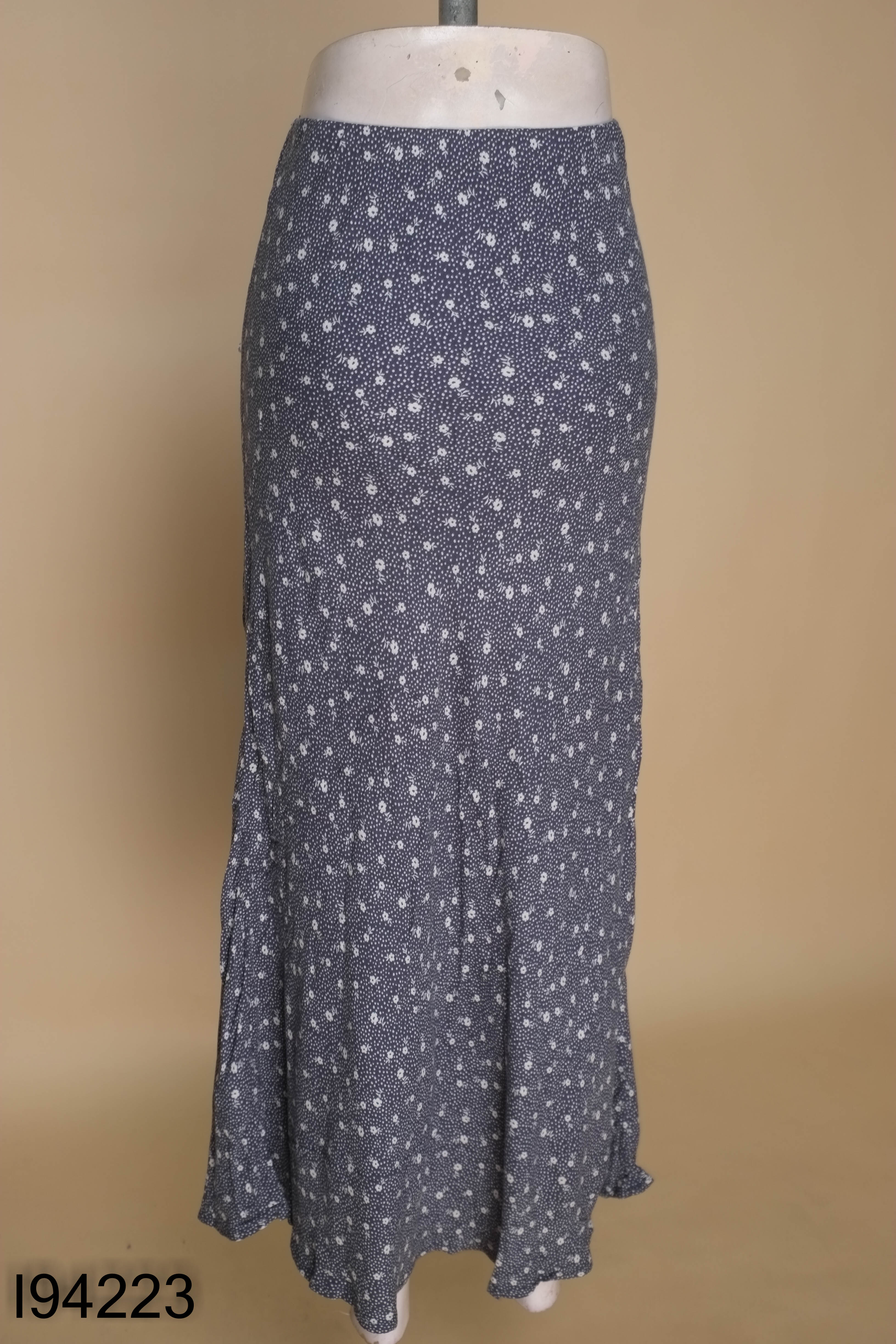 Chân váy COTTON ON xanh hoa