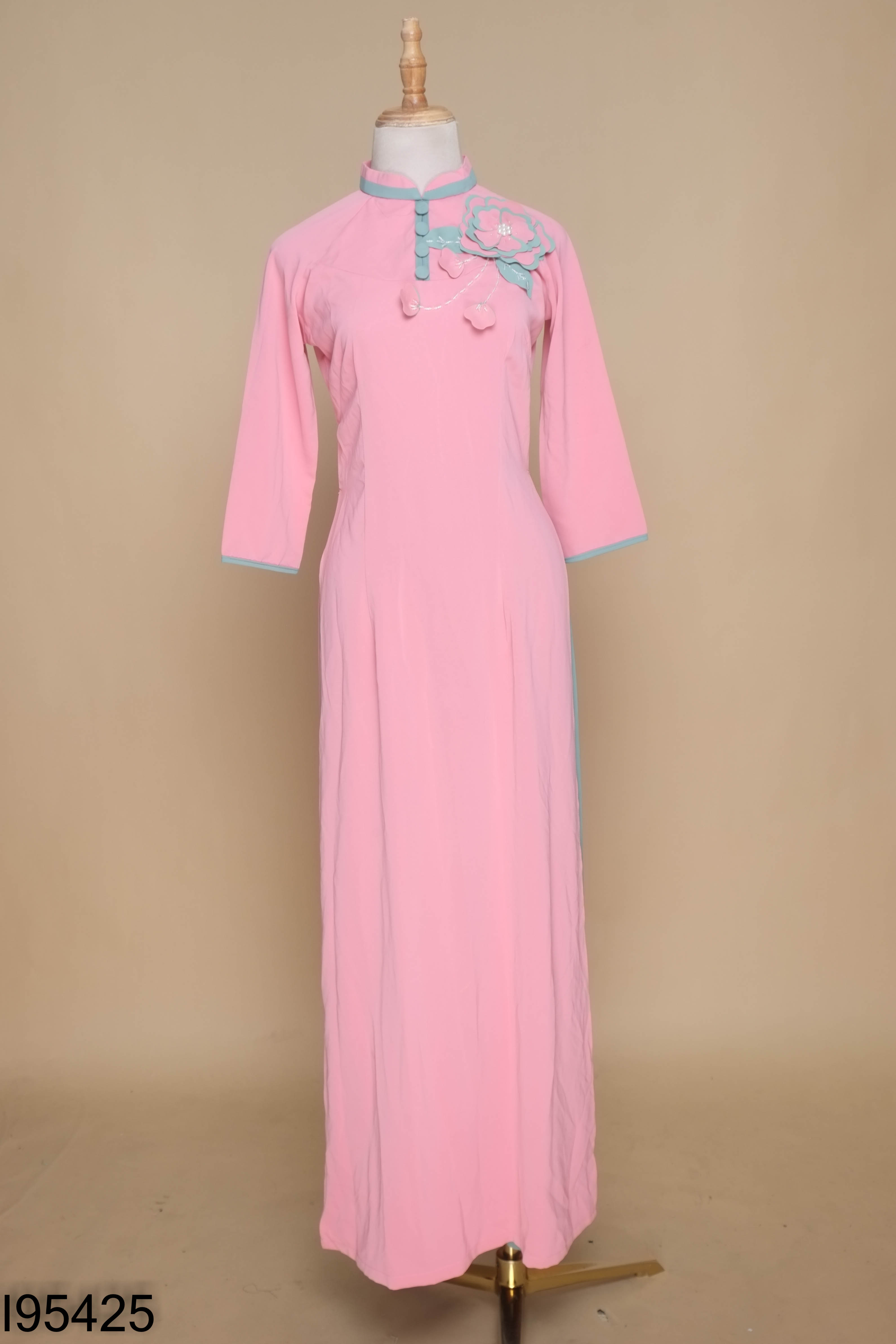 SET áo dài MINH KHANG hồng đính hoa+ quần xanh