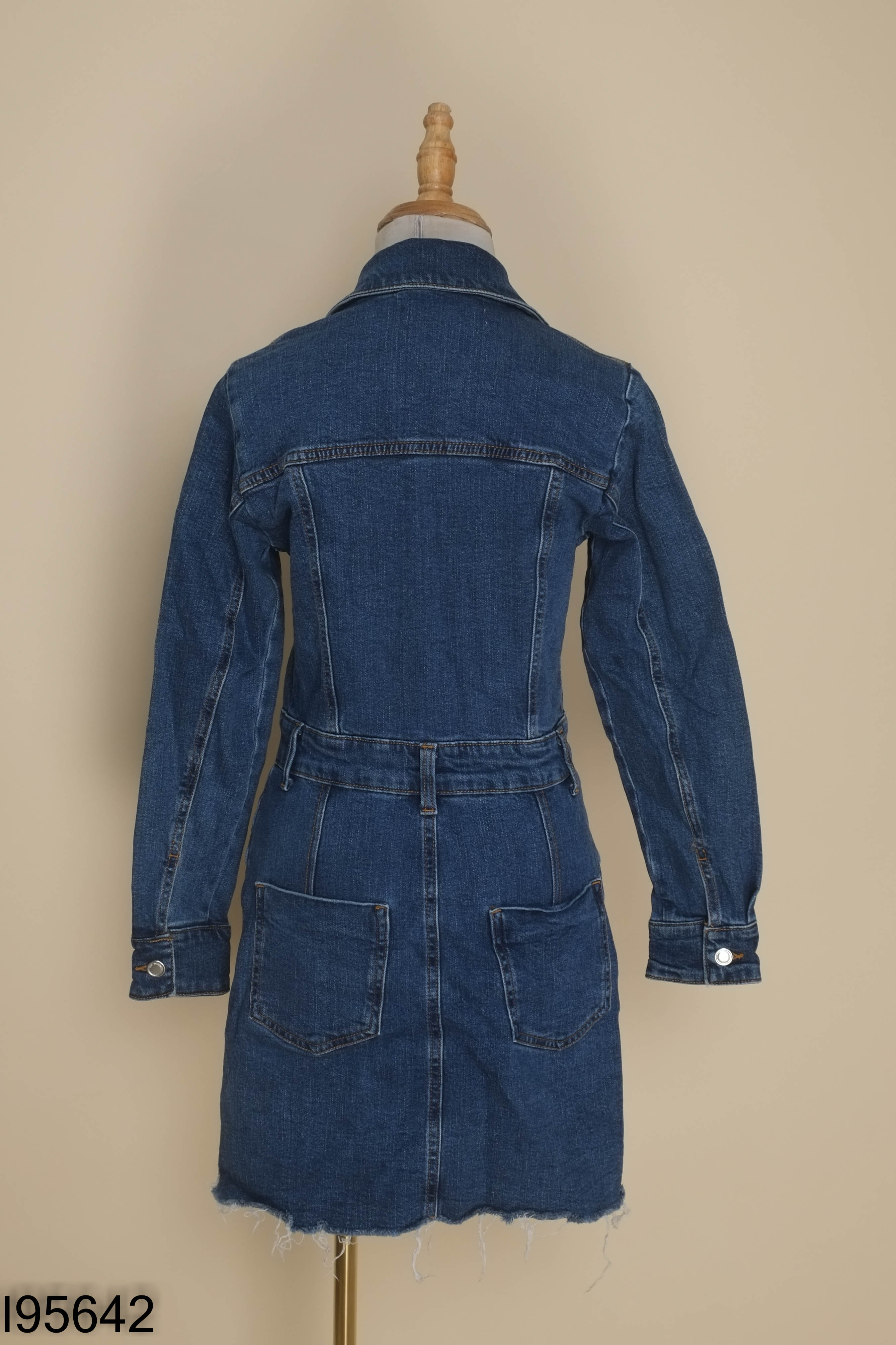 Váy jean xanh ZARA cúc bạc