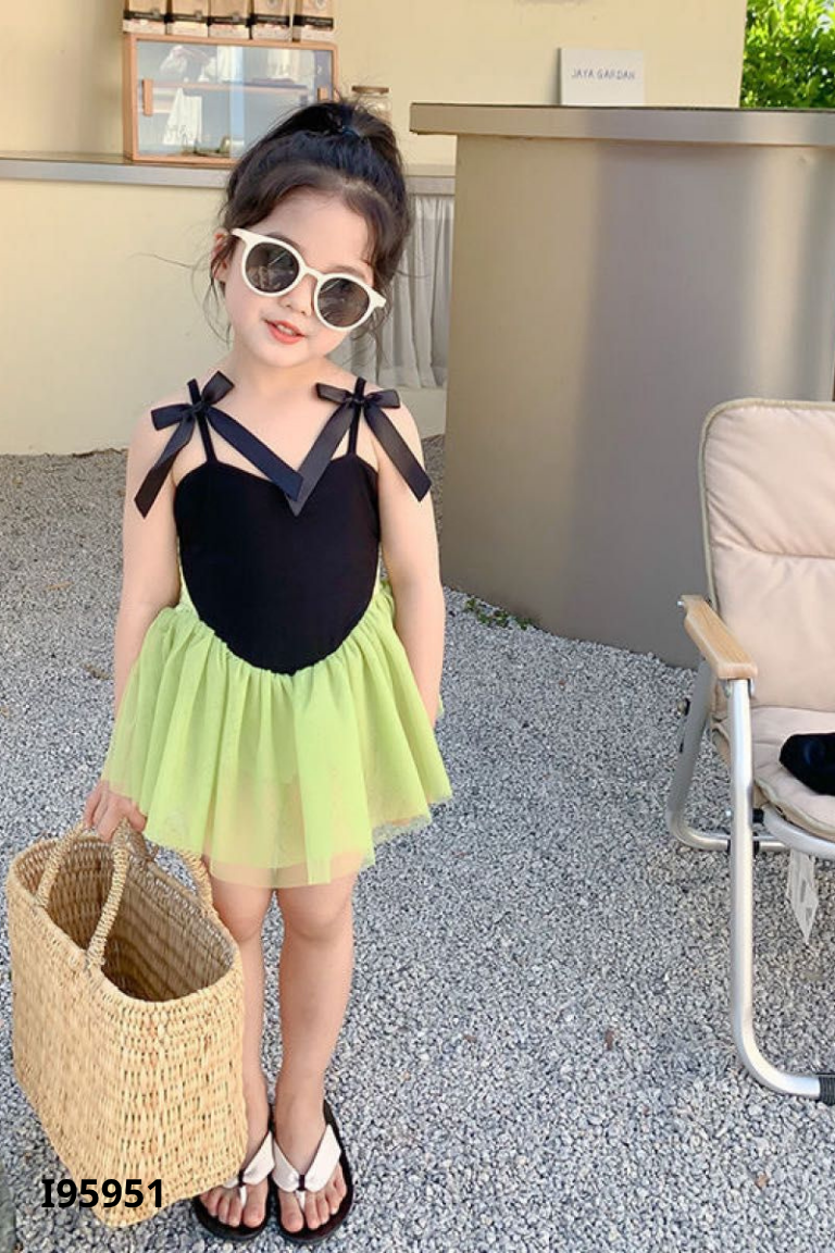NEWTAG váy hai dây đen phối xanh KIDS