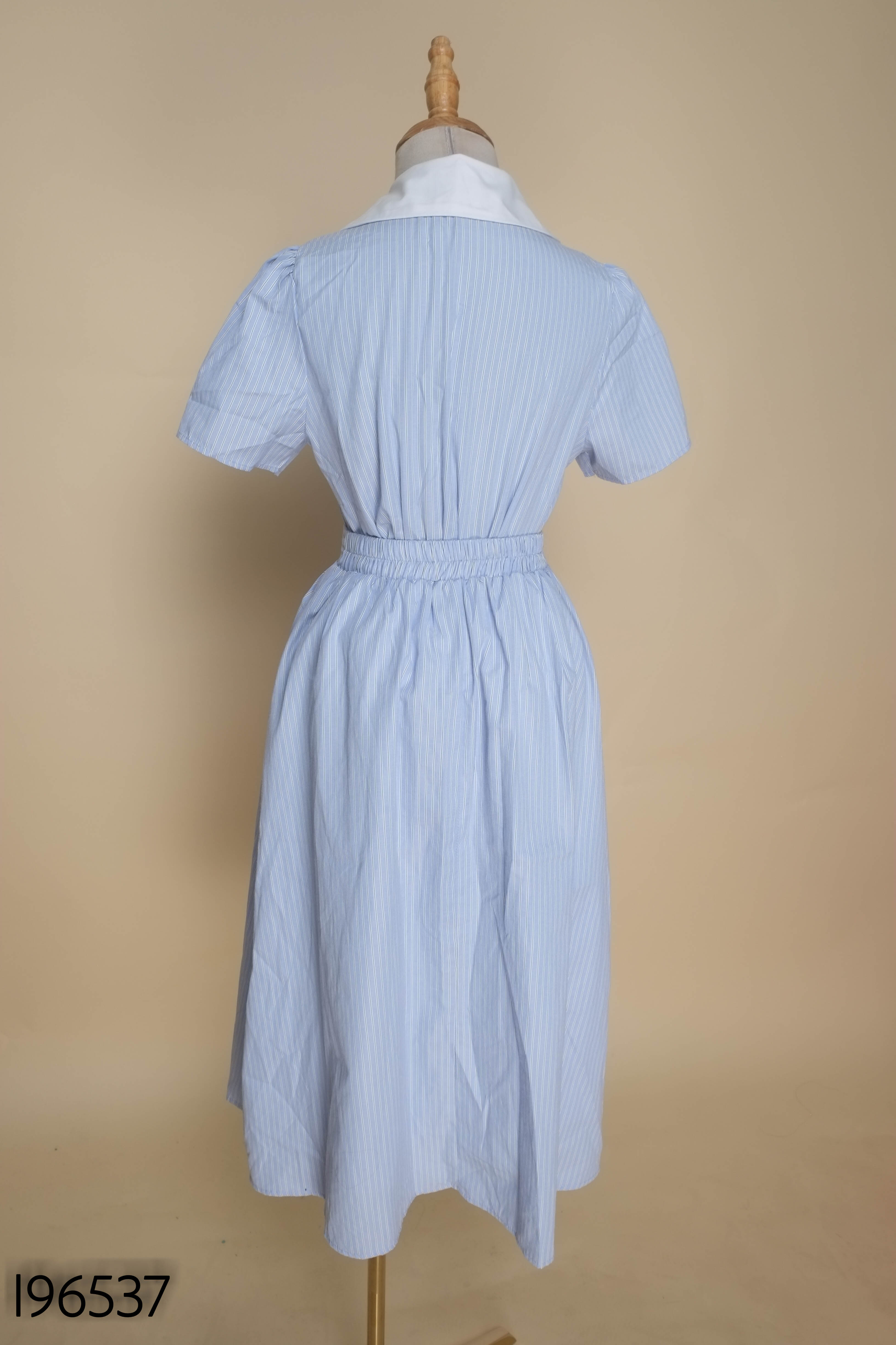 Set xanh kẻ+váy dài