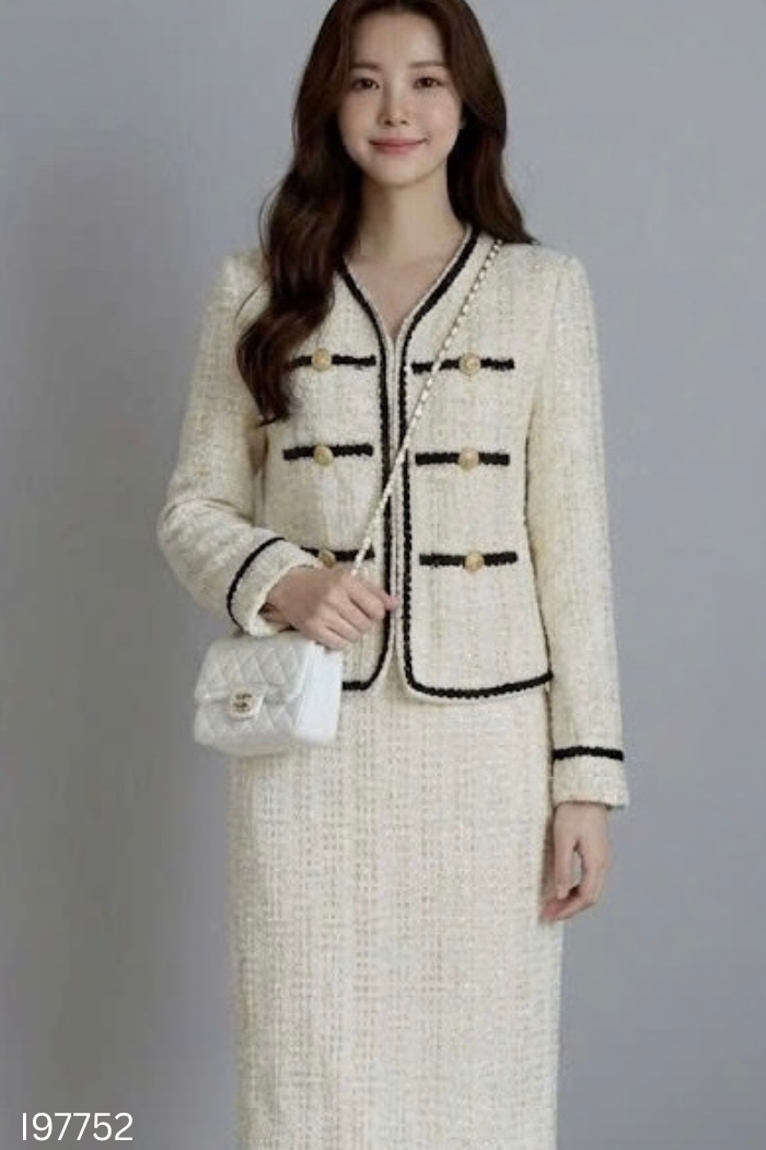 Set áo khoác dạ tweed kem LYN MUSE viền đen + chân váy
