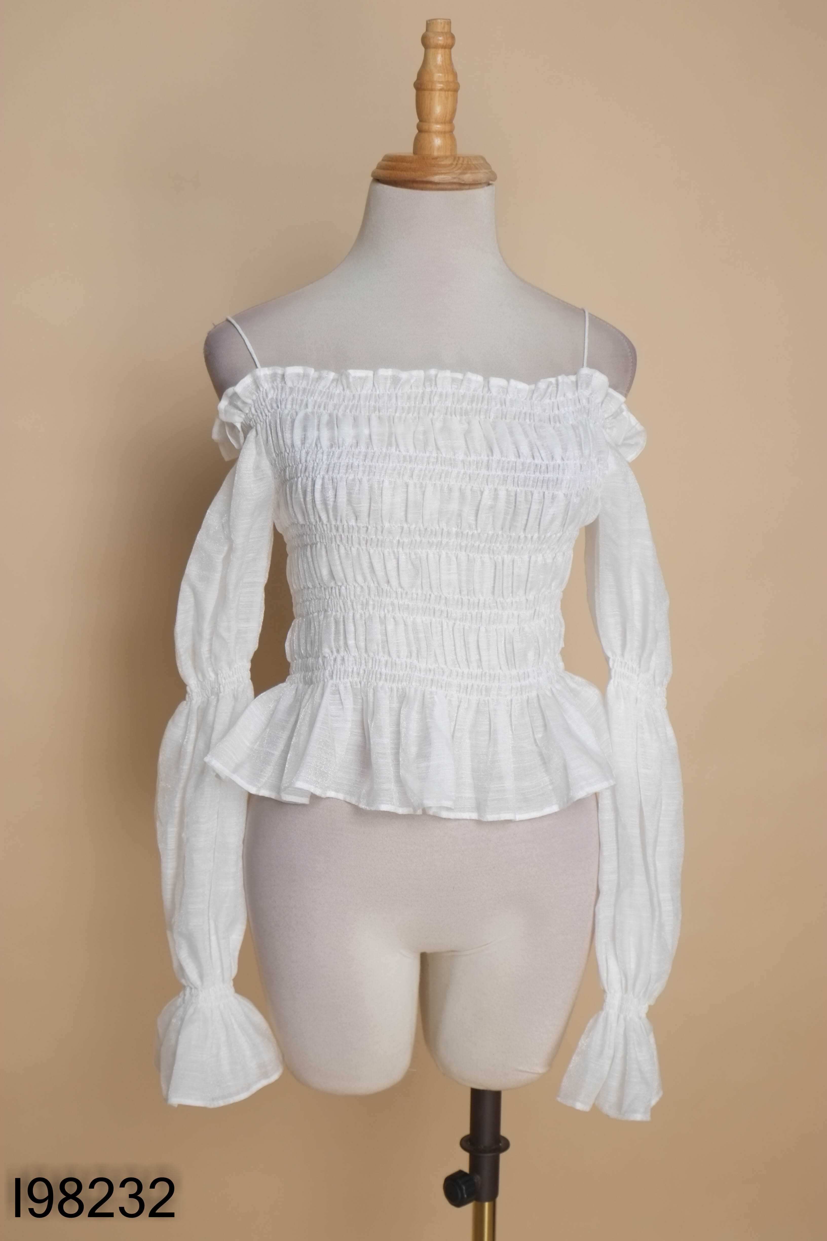 Áo voan trắng JM DRESS DESIGN hở vai nhún