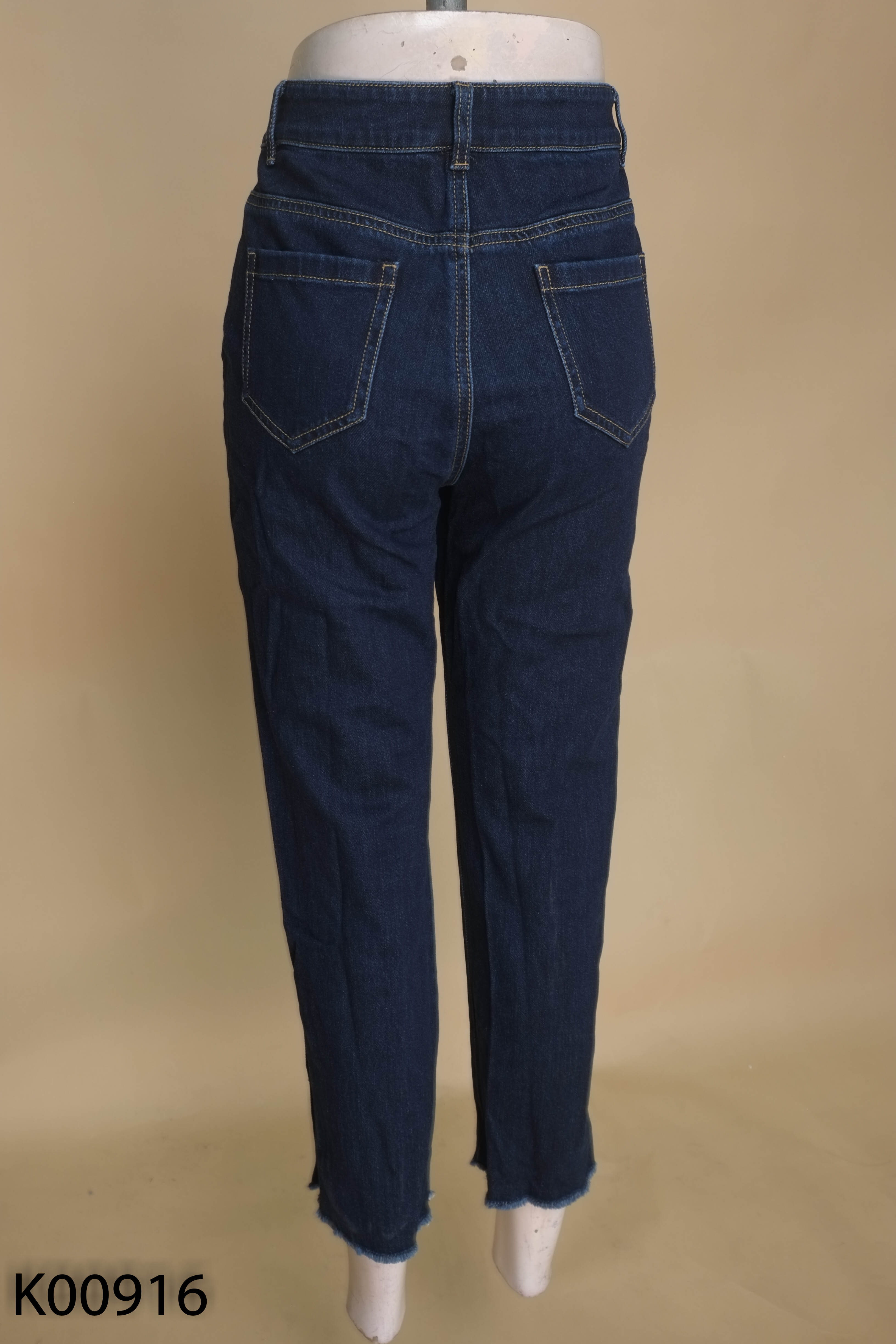 Quần jeans PANTIO xanh gấu phối cúc