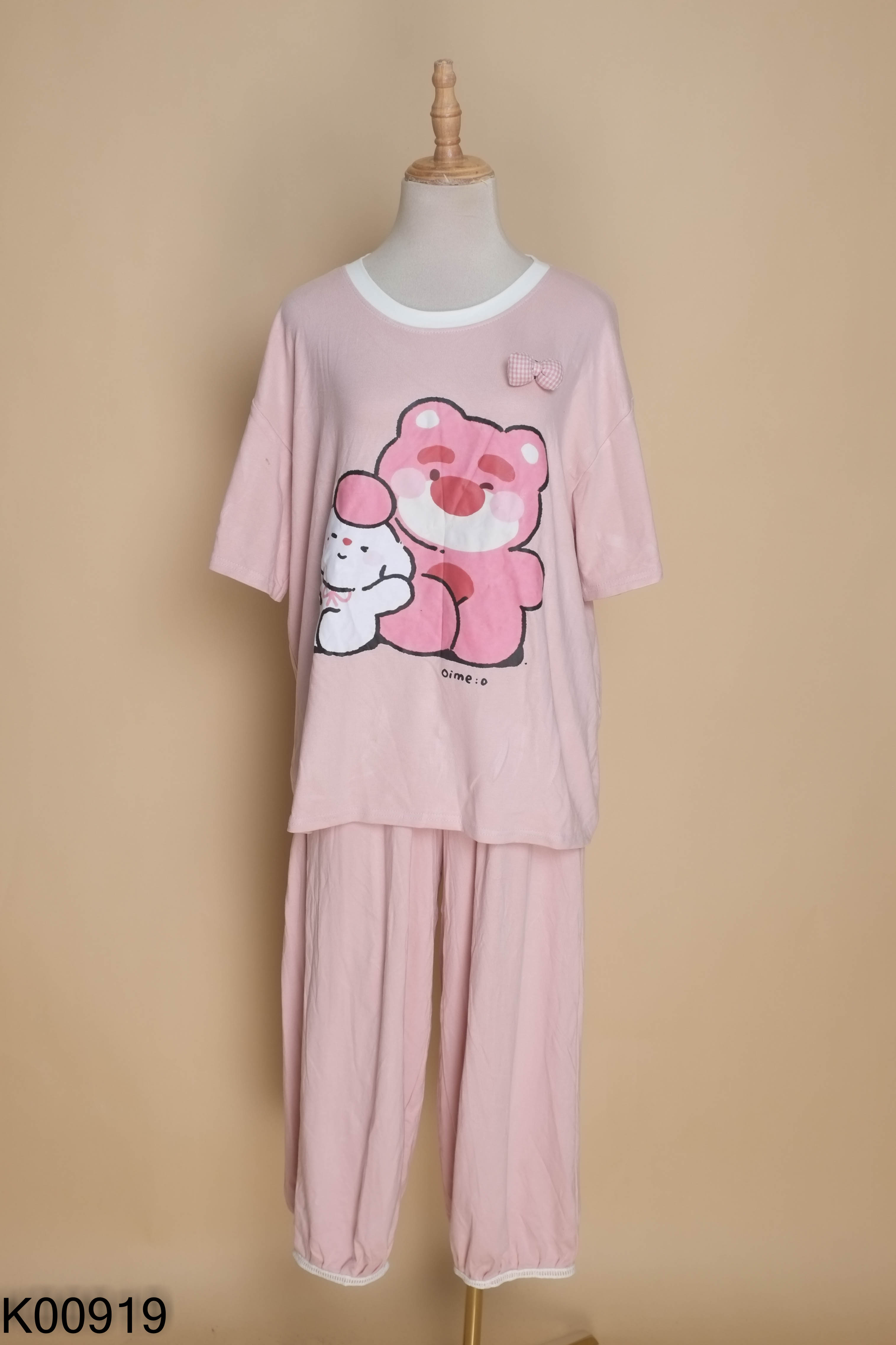 NEWTAG SET Áo hồng in hình gấu + quần dài