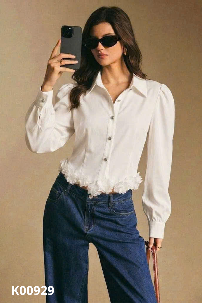 Áo lụa trắng phối hoa
