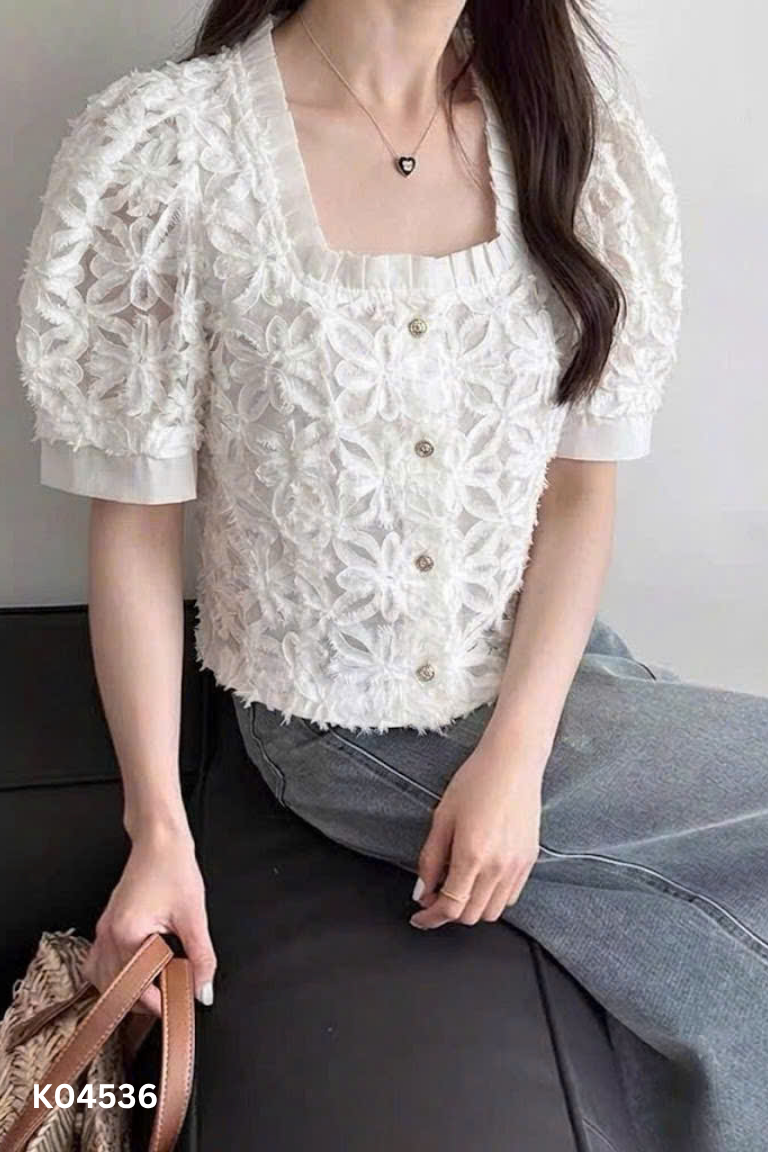 Áo trắng ELISE ren hoa