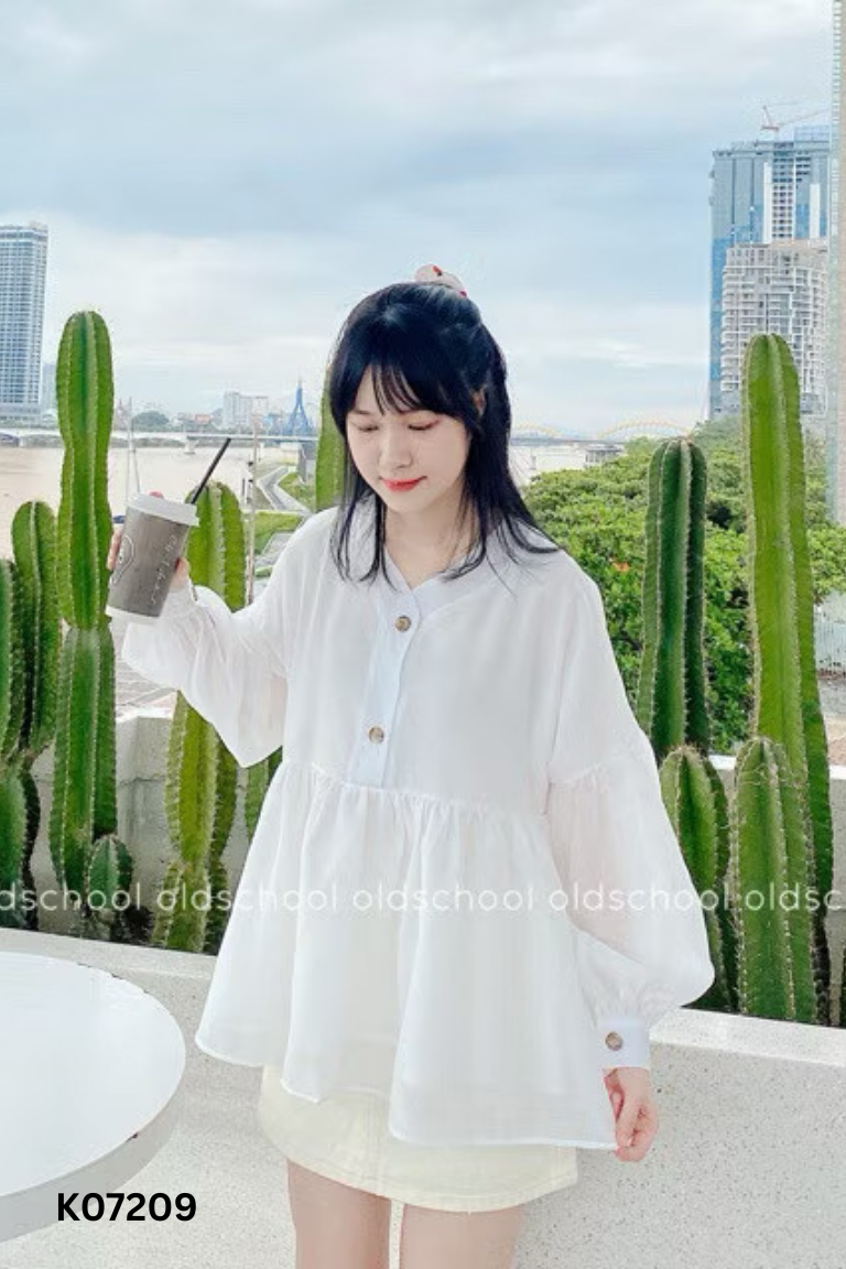 Áo babydoll trắng cài khuy
