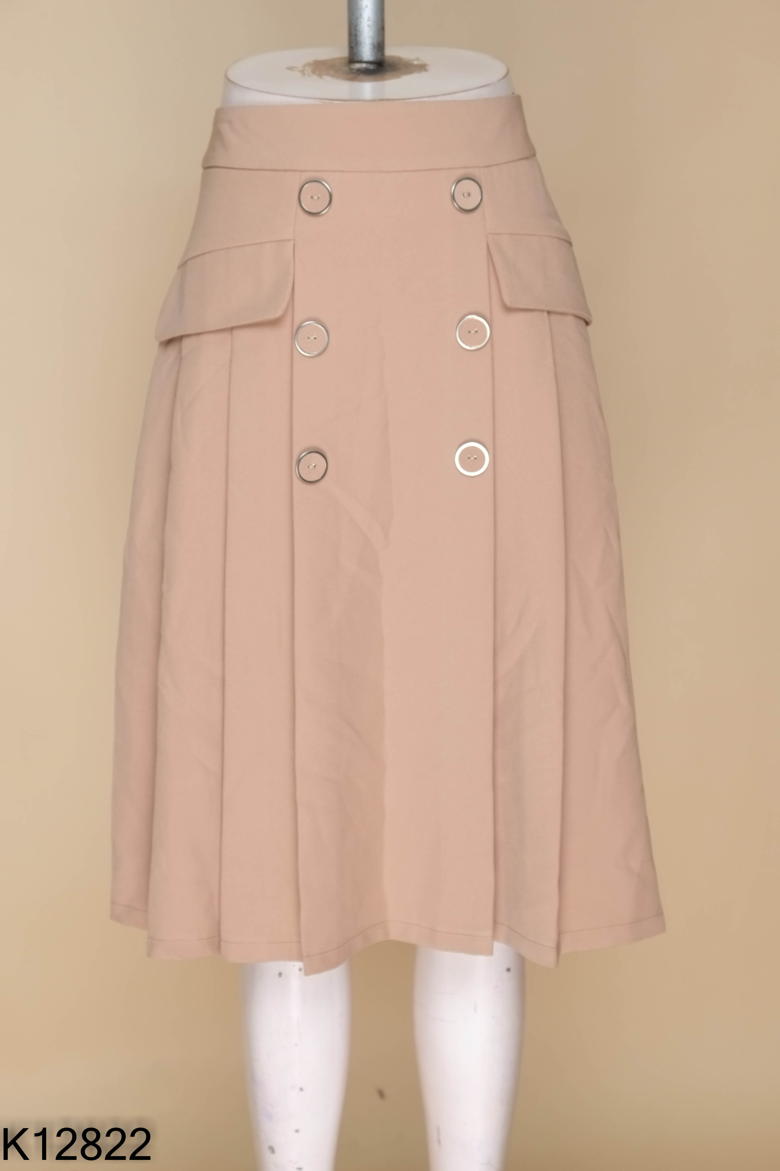 NEWTAG Chân váy nâu CHERRY DESIGN phối cúc