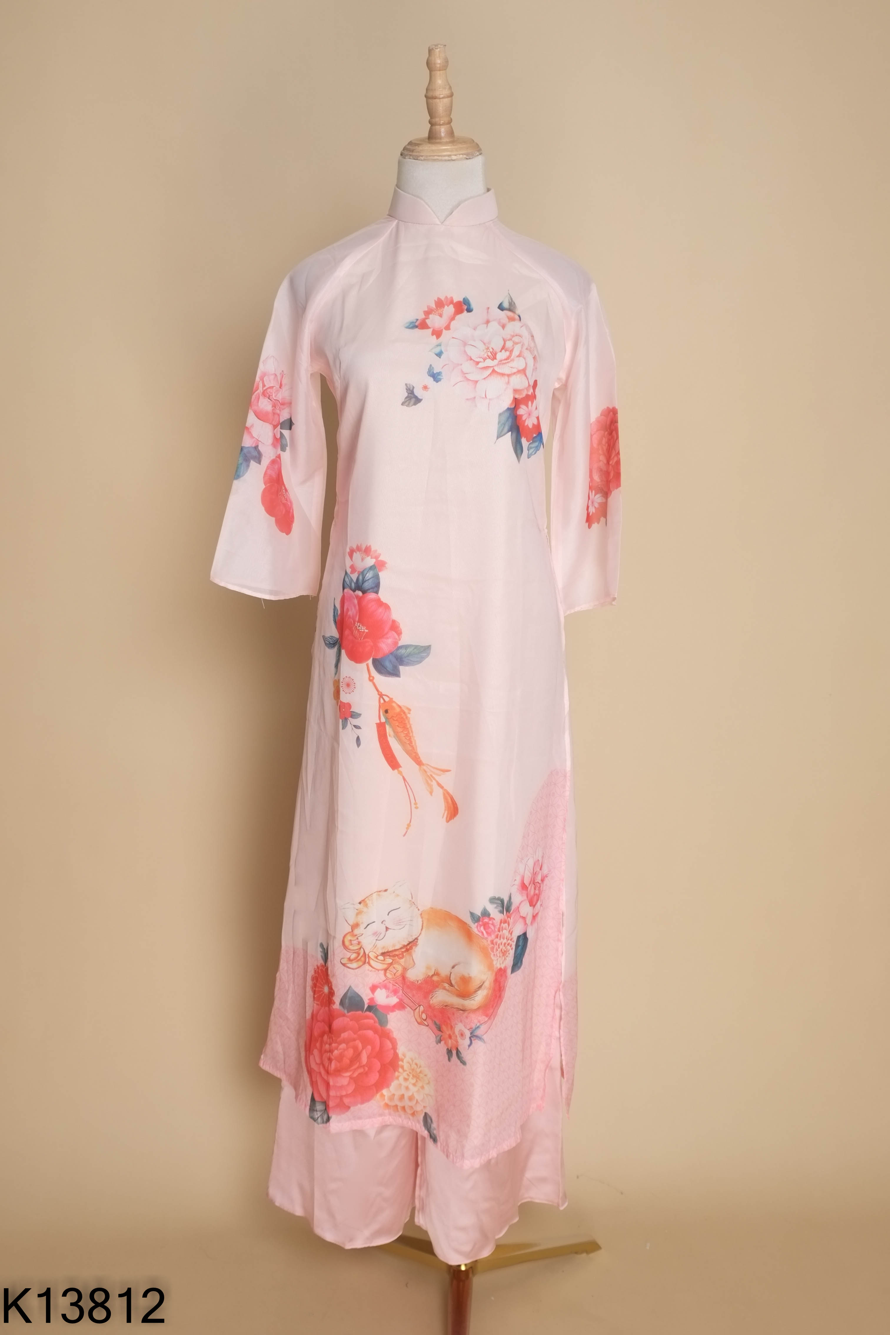 Set áo dài hồng họa tiết + quần lụa