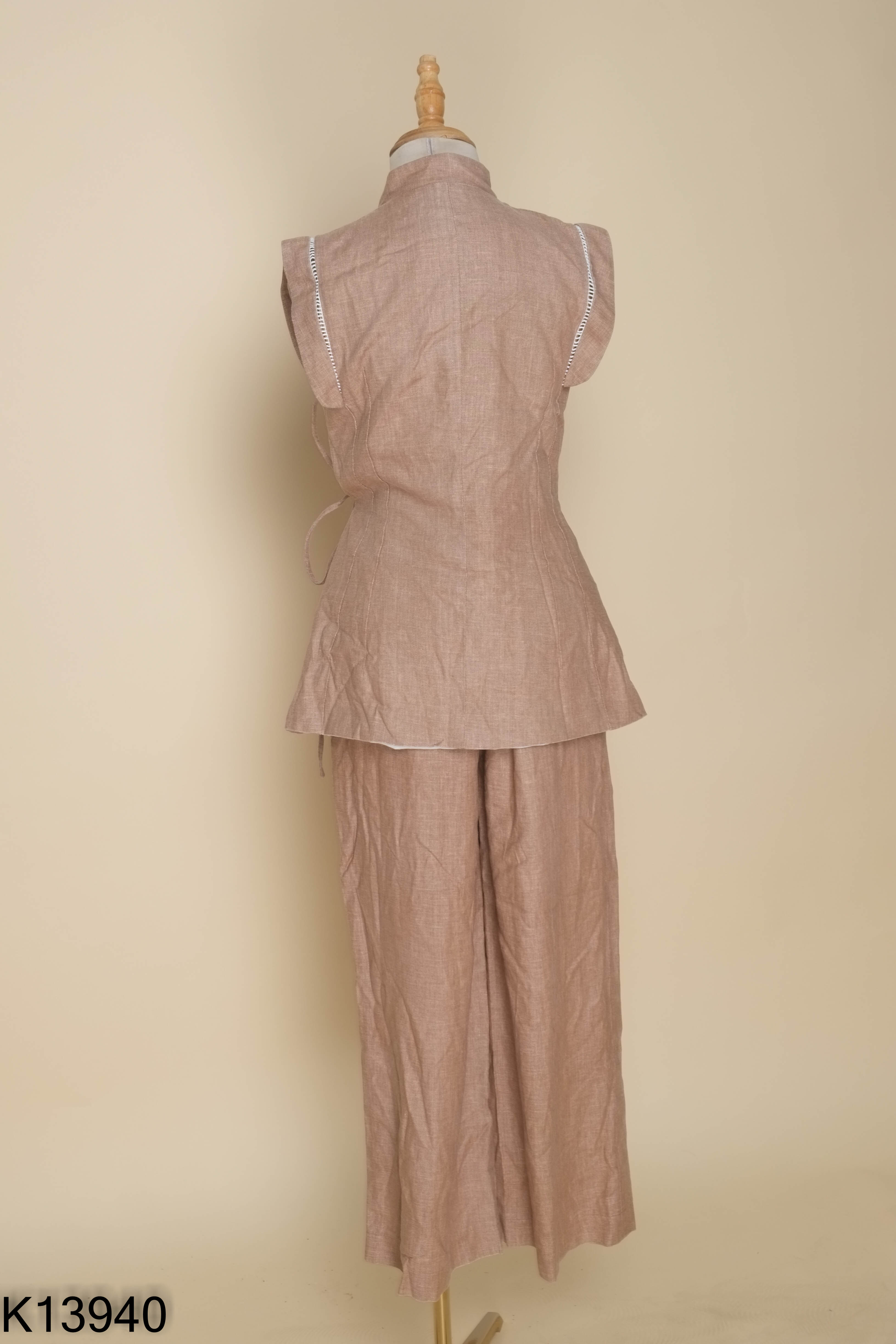 SET Áo gile buộc eo + quần dài linen nâu