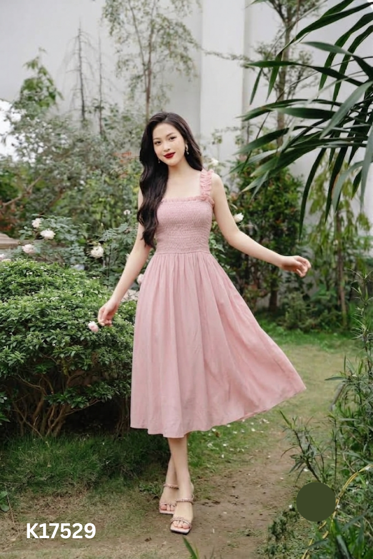 Váy chun ngực hồng