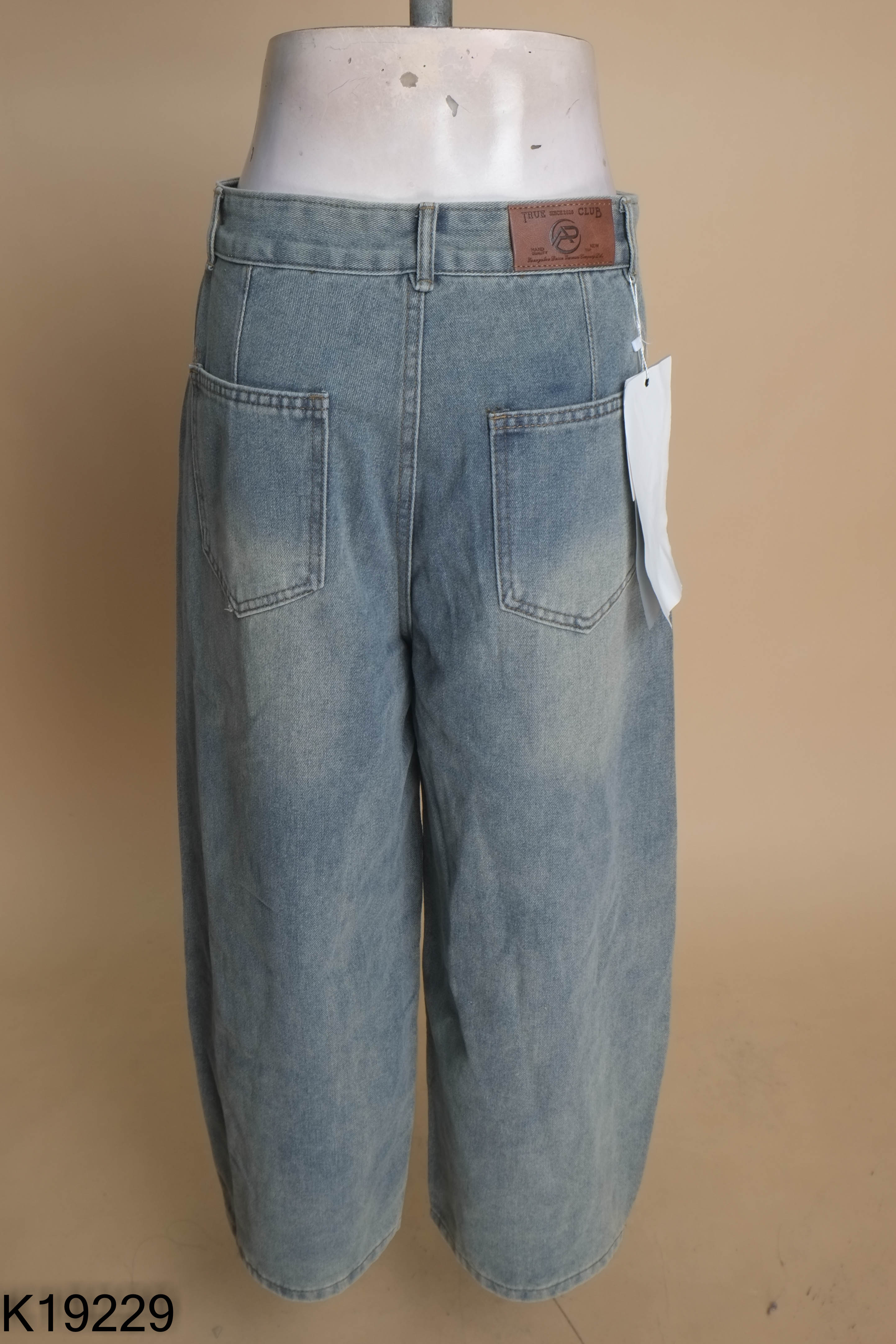NEWTAG Quần jeans xanh gân giữa
