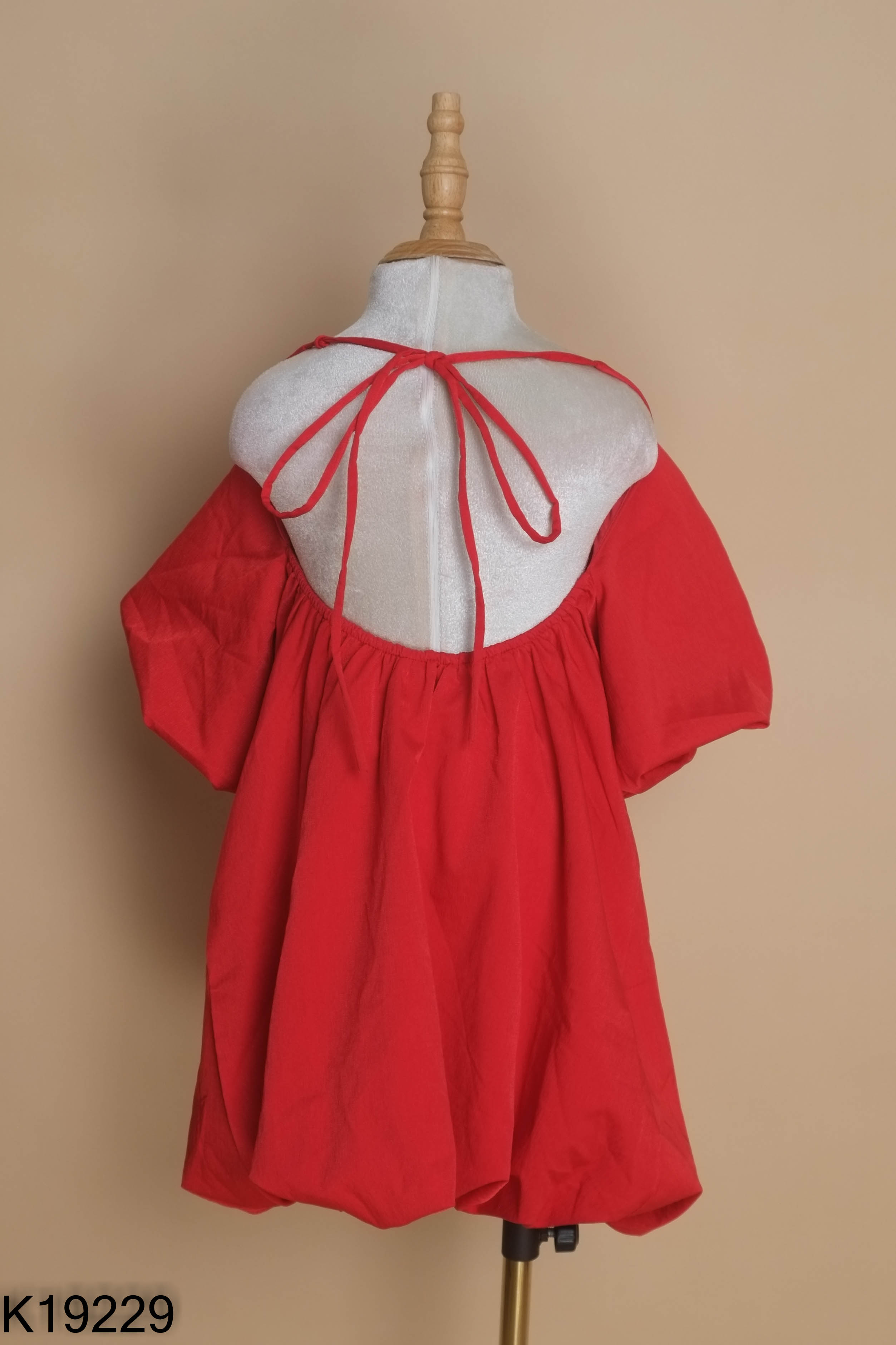 Váy đỏ tay phồng KIDS