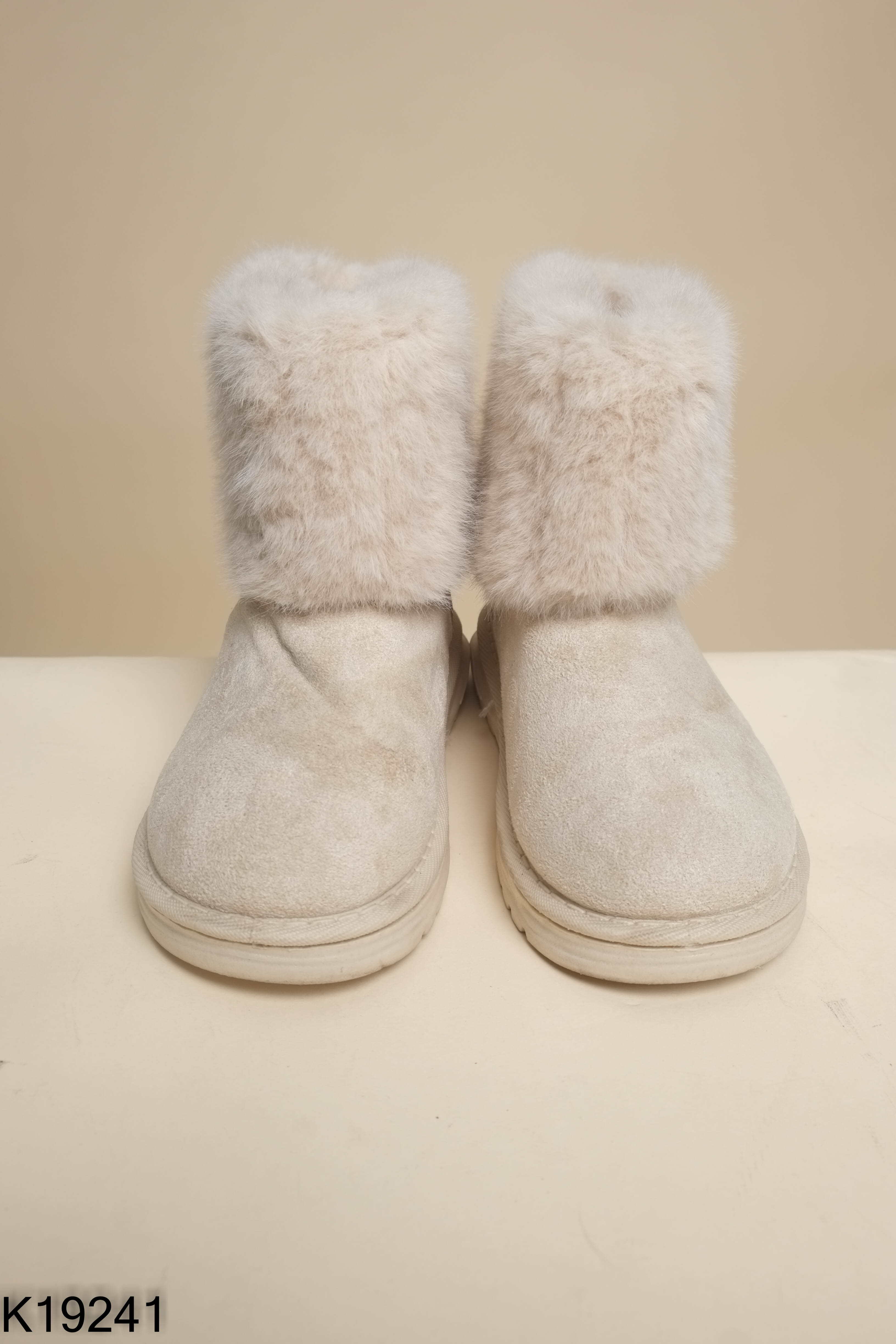 Boots kem da lộn cổ lông KIDS