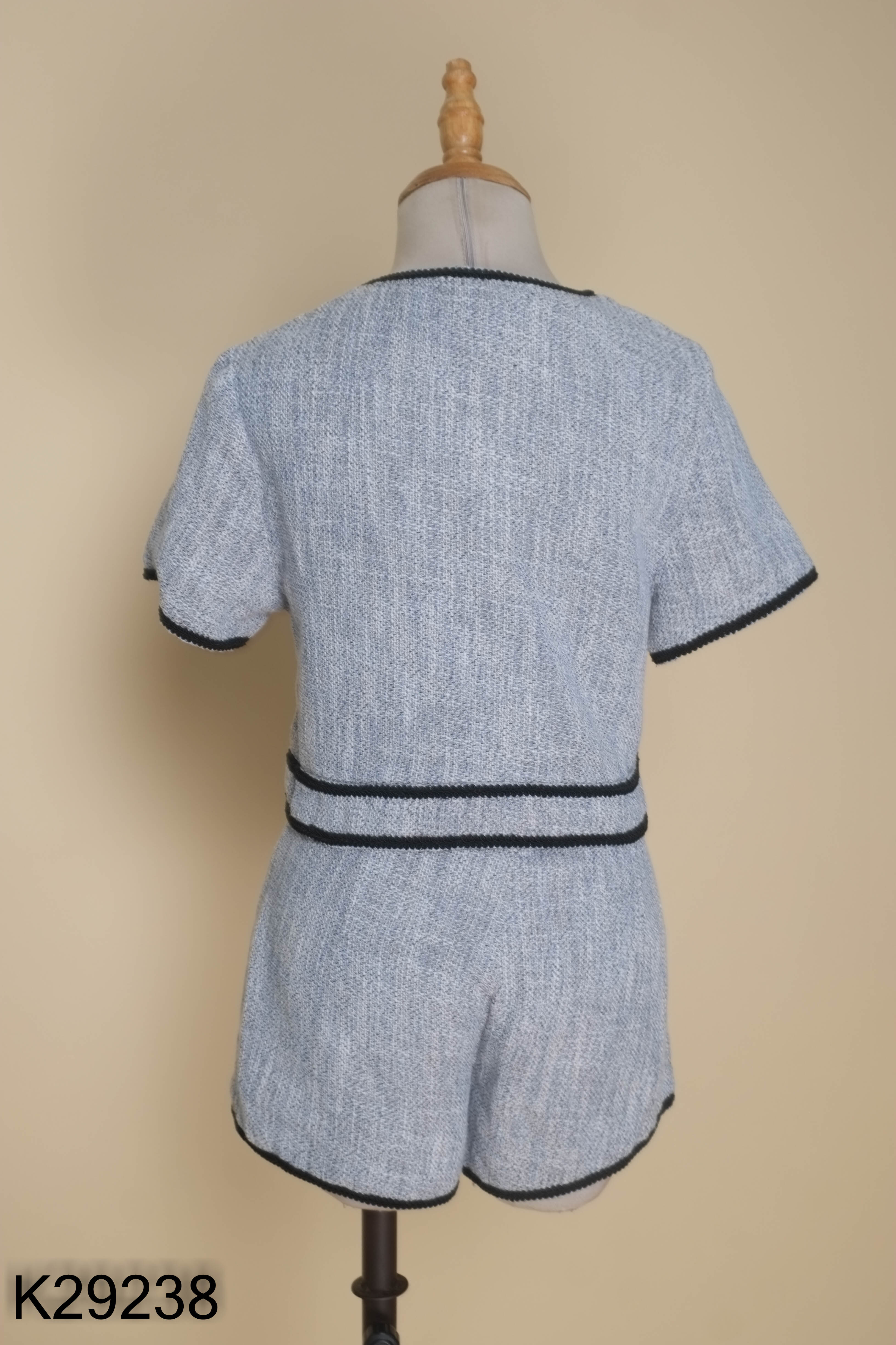 Set Áo tweed xanh trắng ZARA + Quần (xuất)