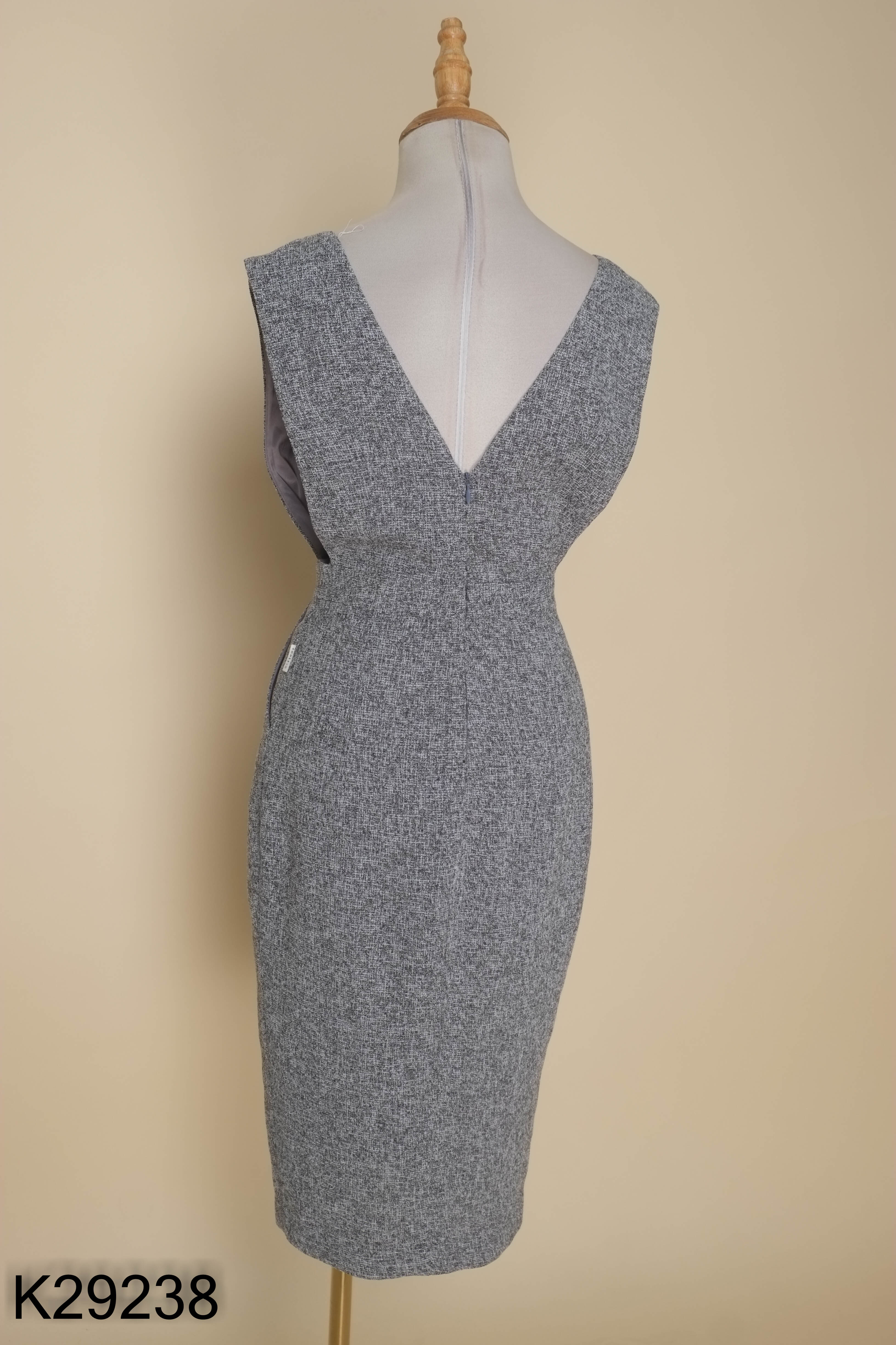 Jumpsuit đen mix trắng SOHEE