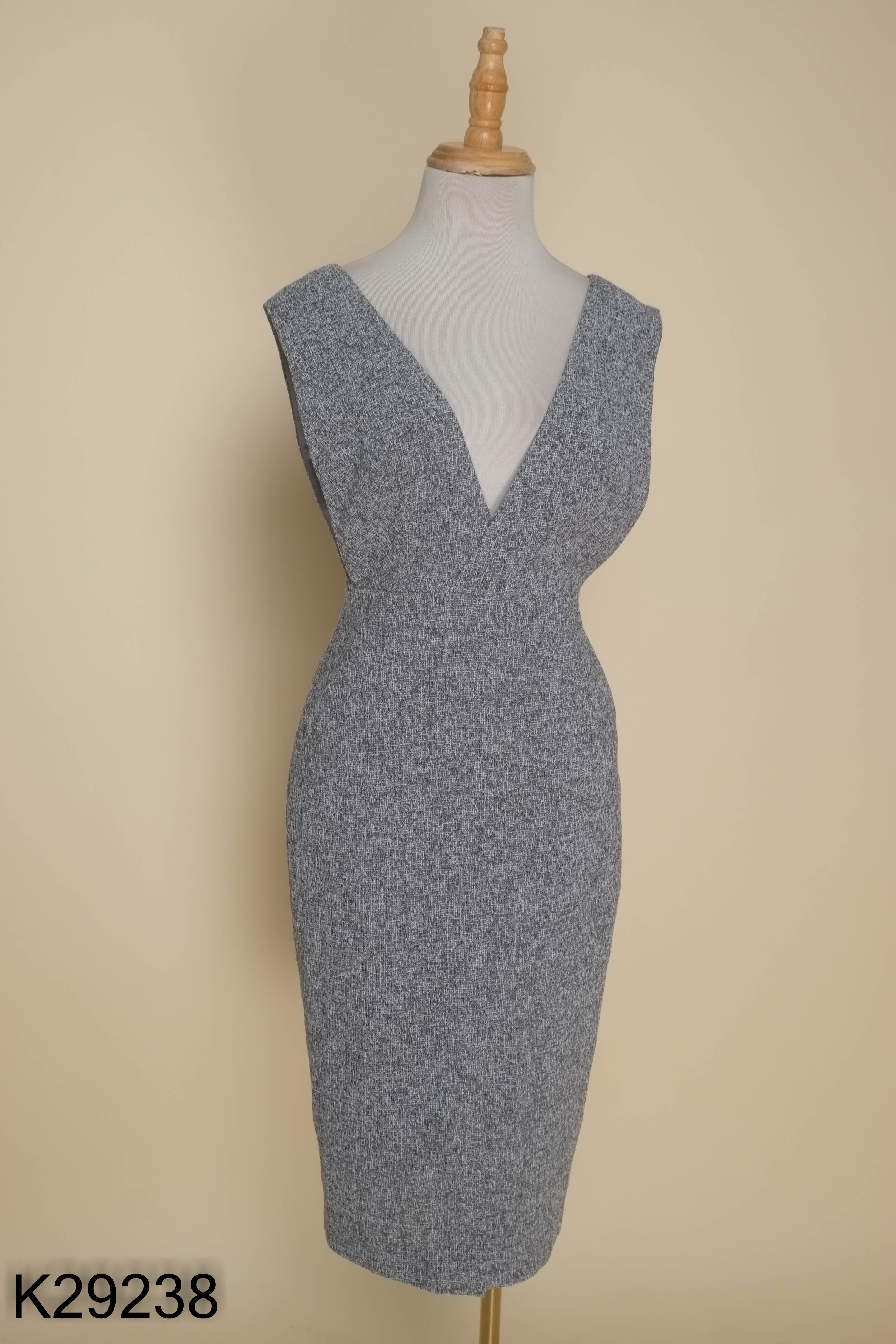 Jumpsuit đen mix trắng SOHEE