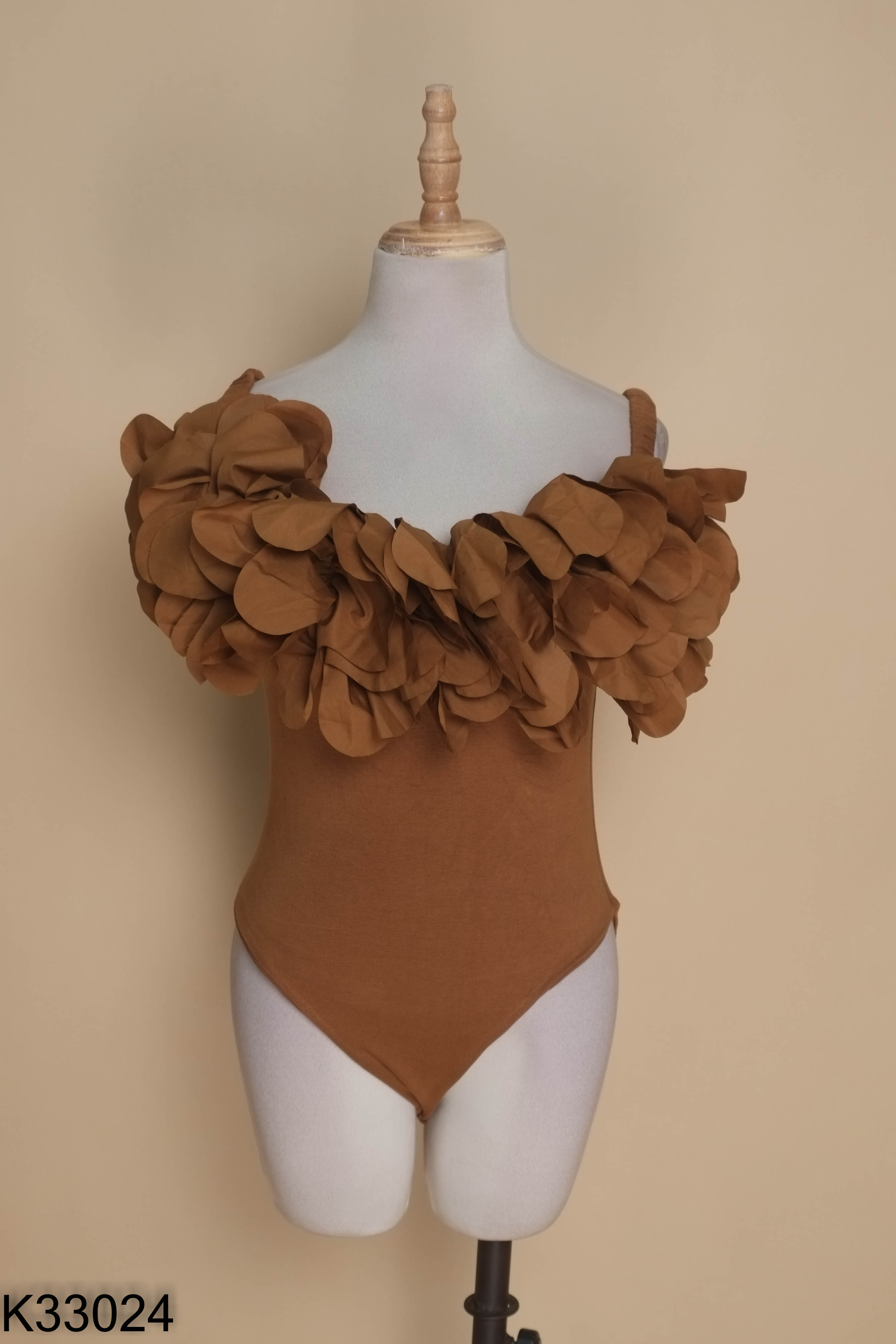 Bodysuits nâu HUEDO phối bèo
