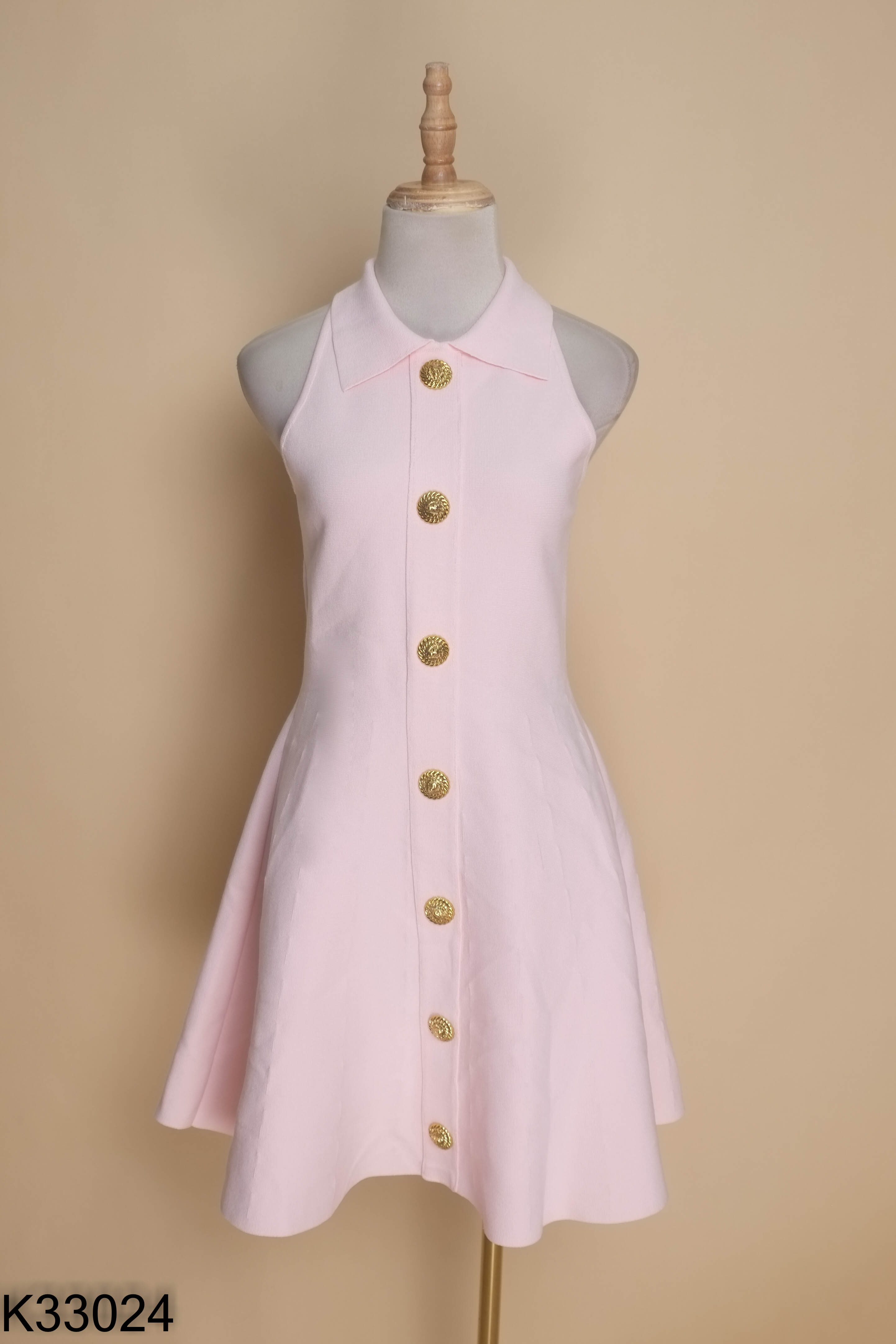 Váy hồng LADYCHIC phối cúc vàng