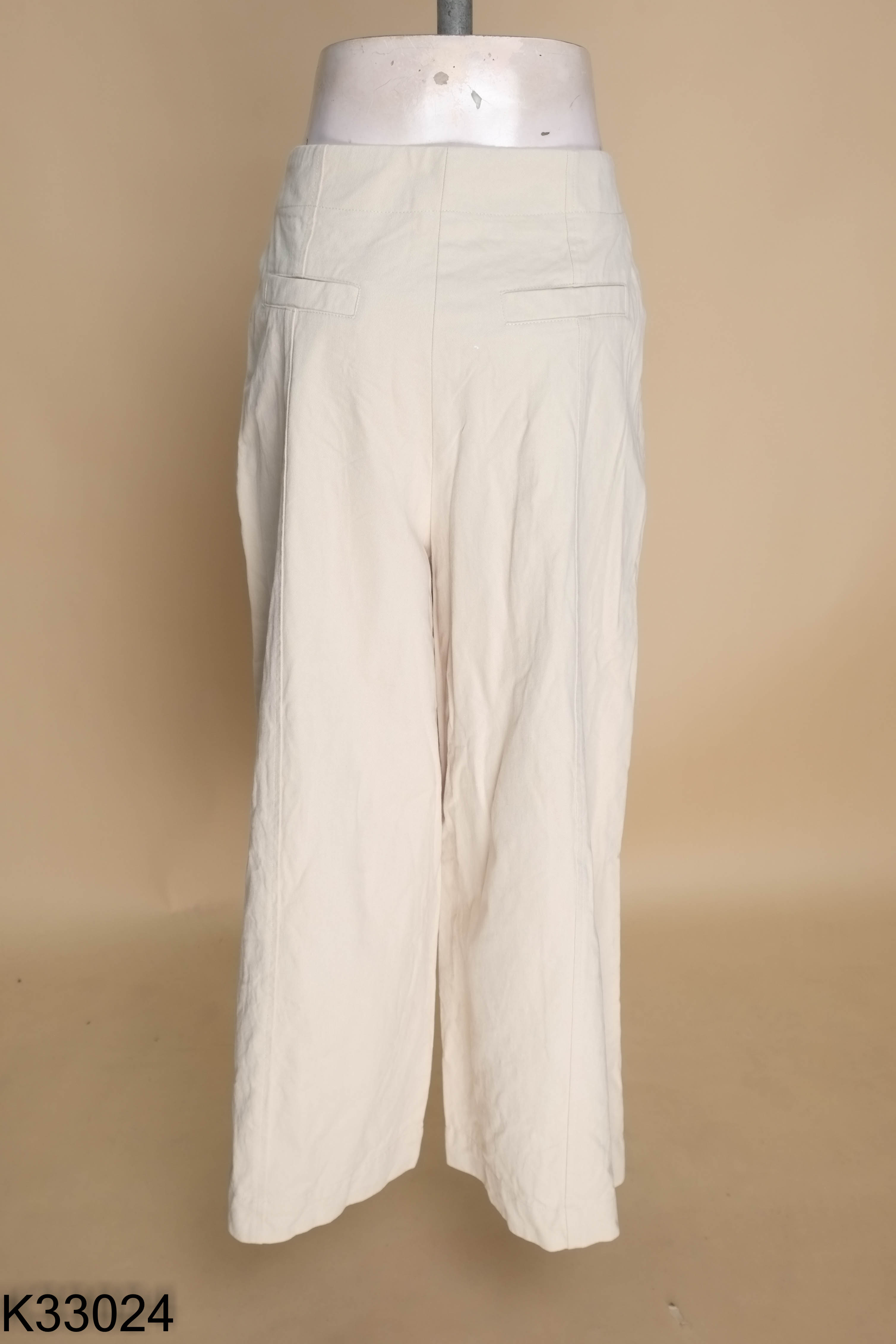 Quàn jeans suông be ống rộng