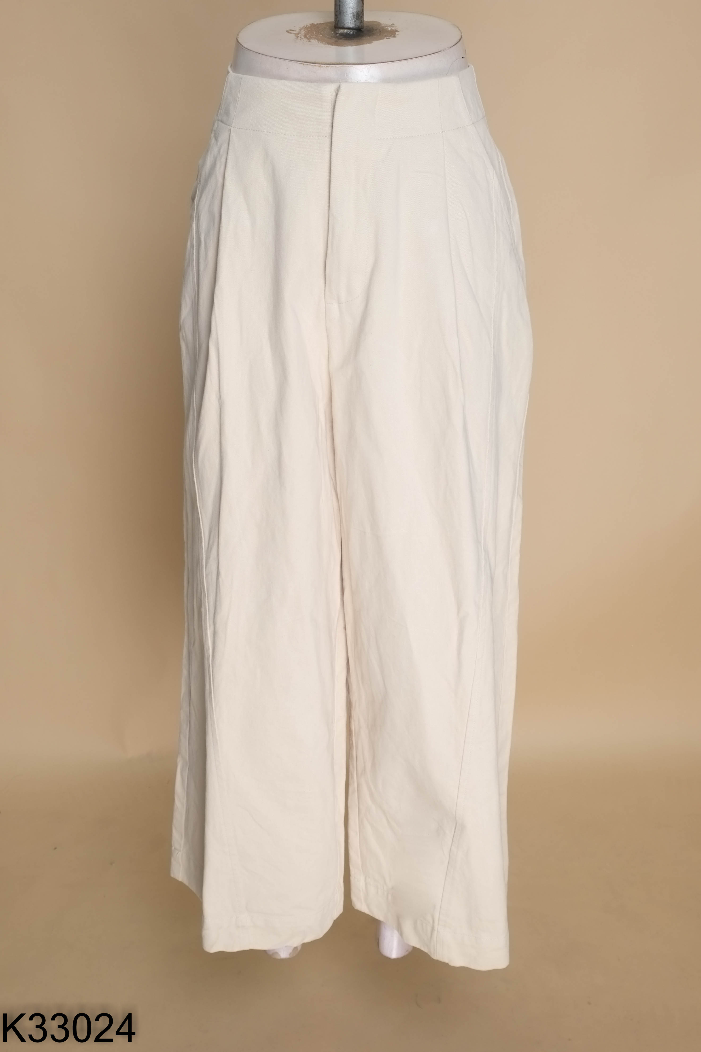 Quàn jeans suông be ống rộng