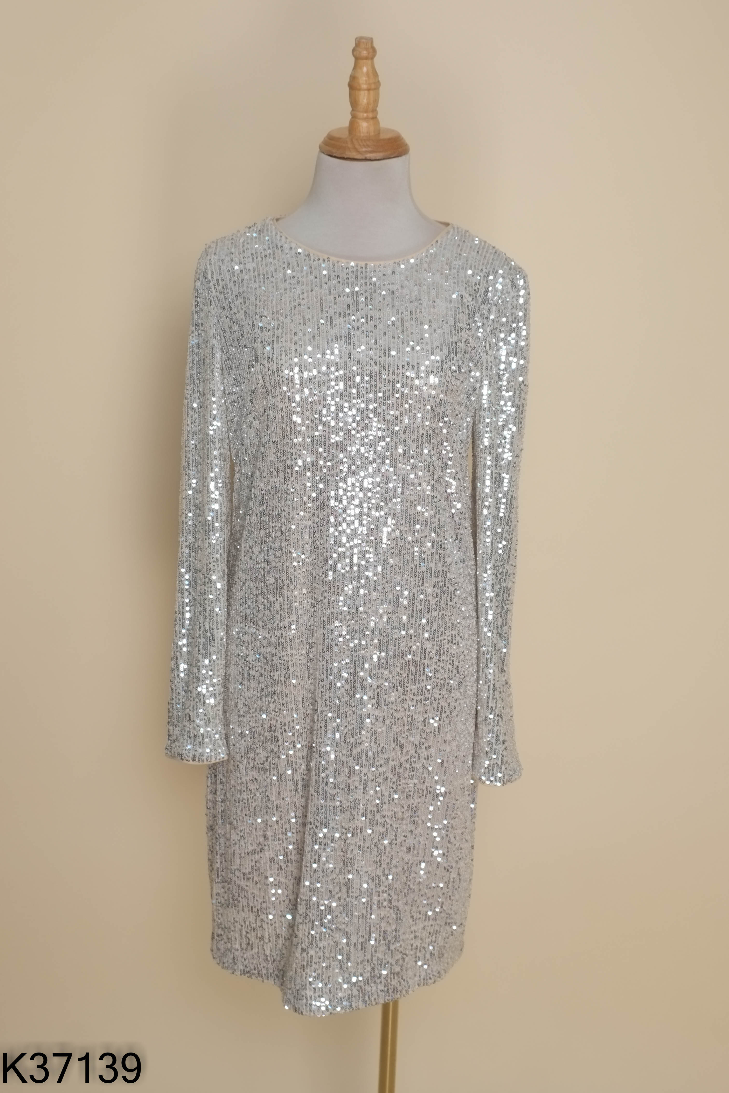 Váy trắng be ELISA J phối sequin