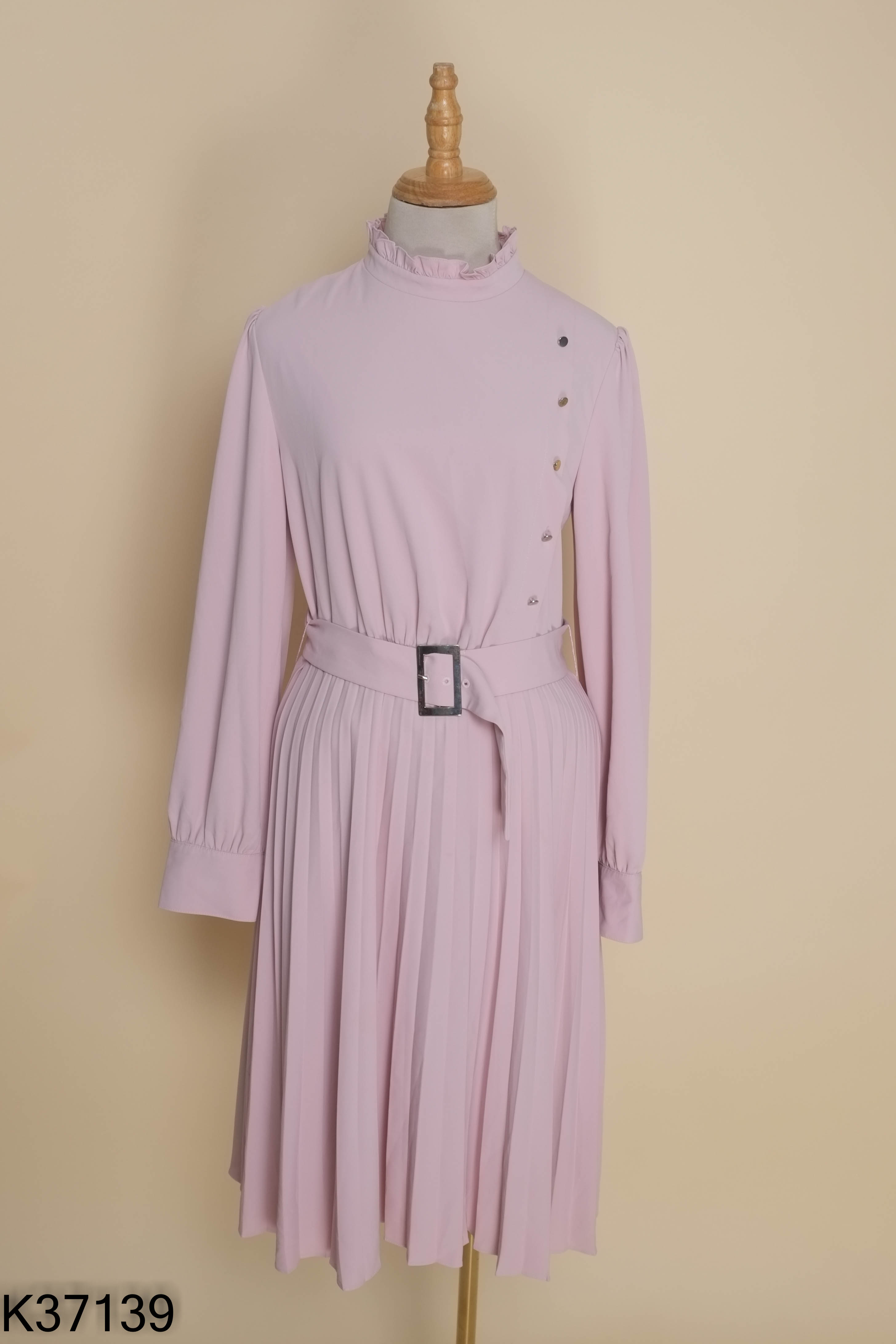 Váy hồng IVY LADIES phối xếp ly