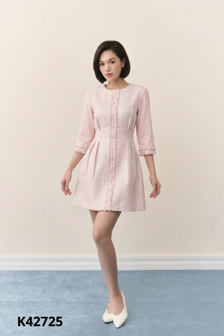 Váy dạ hồng BEAUTE BY V cúc ngọc