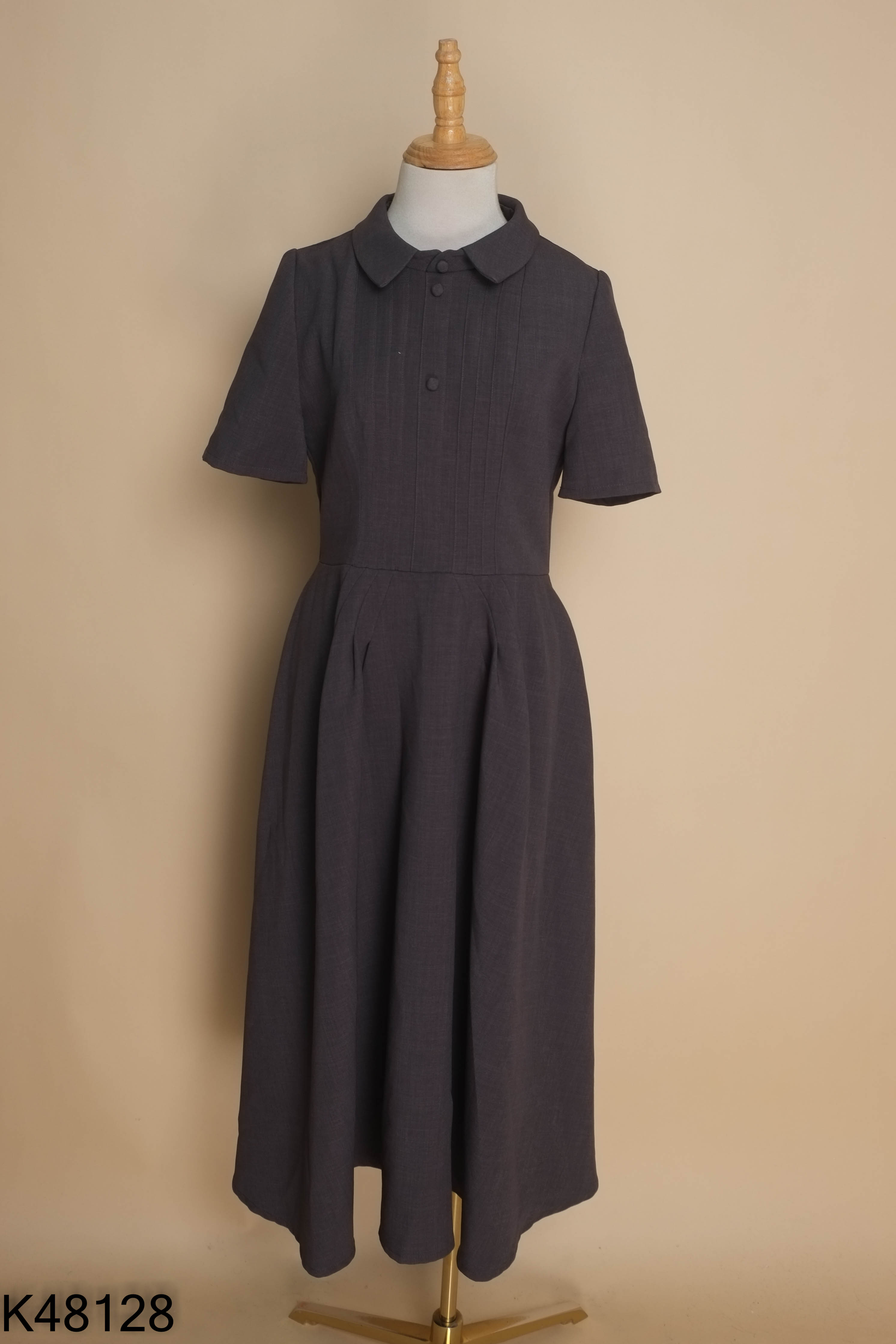 Váy BBSTORE'S xám cổ bẻ