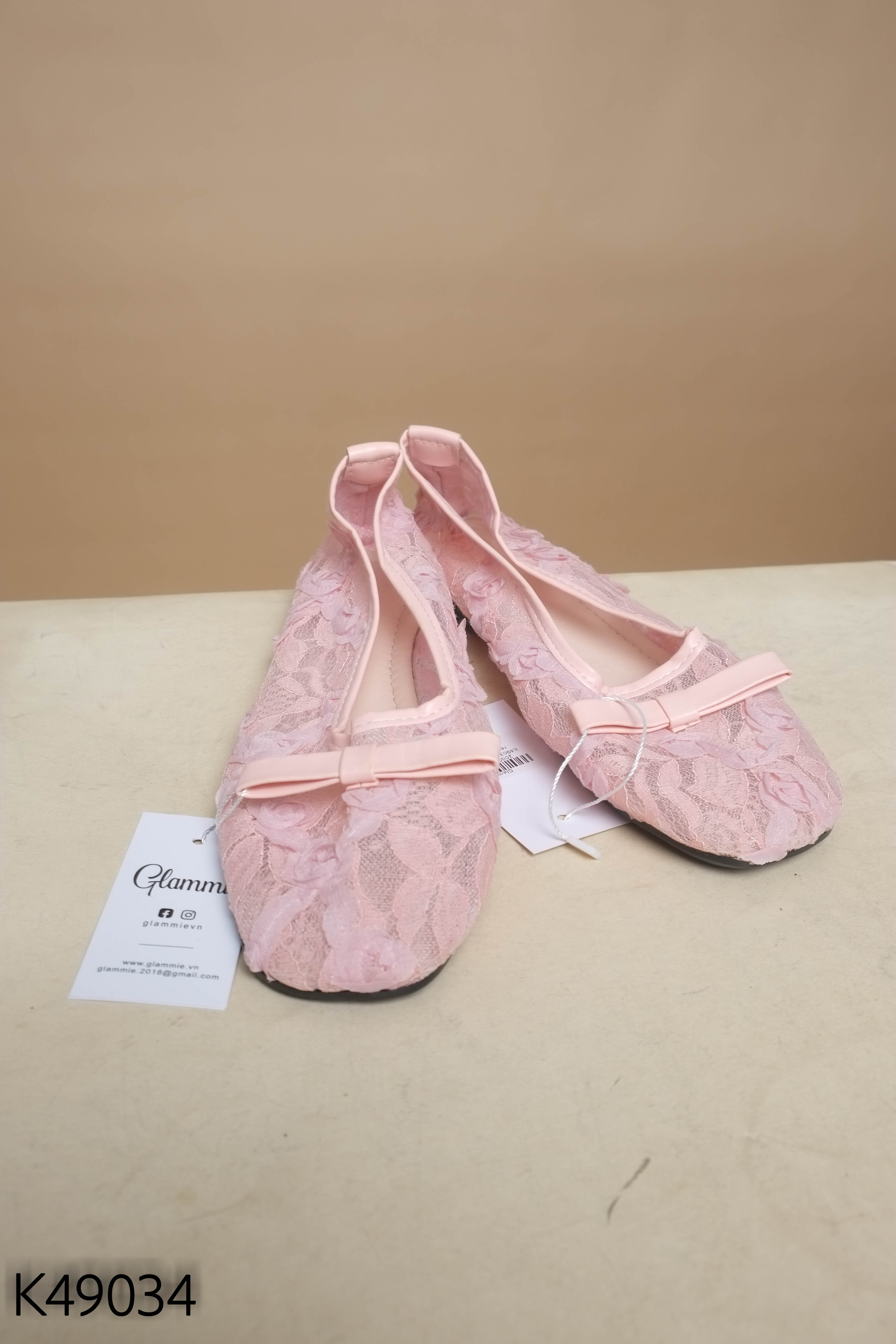 Giày bệt ren hồng nơ