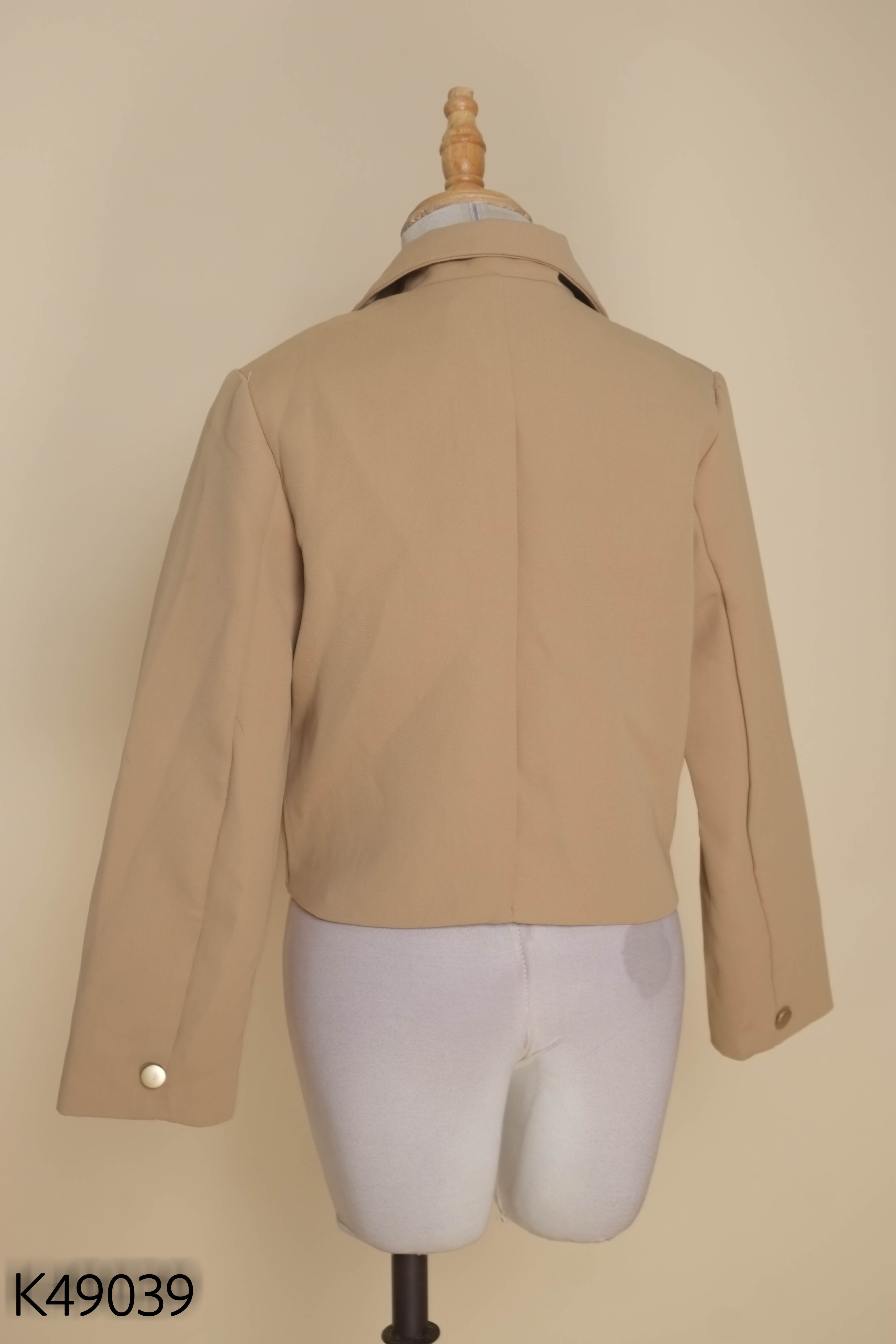 Áo blazer crotop nâu TONGTONG