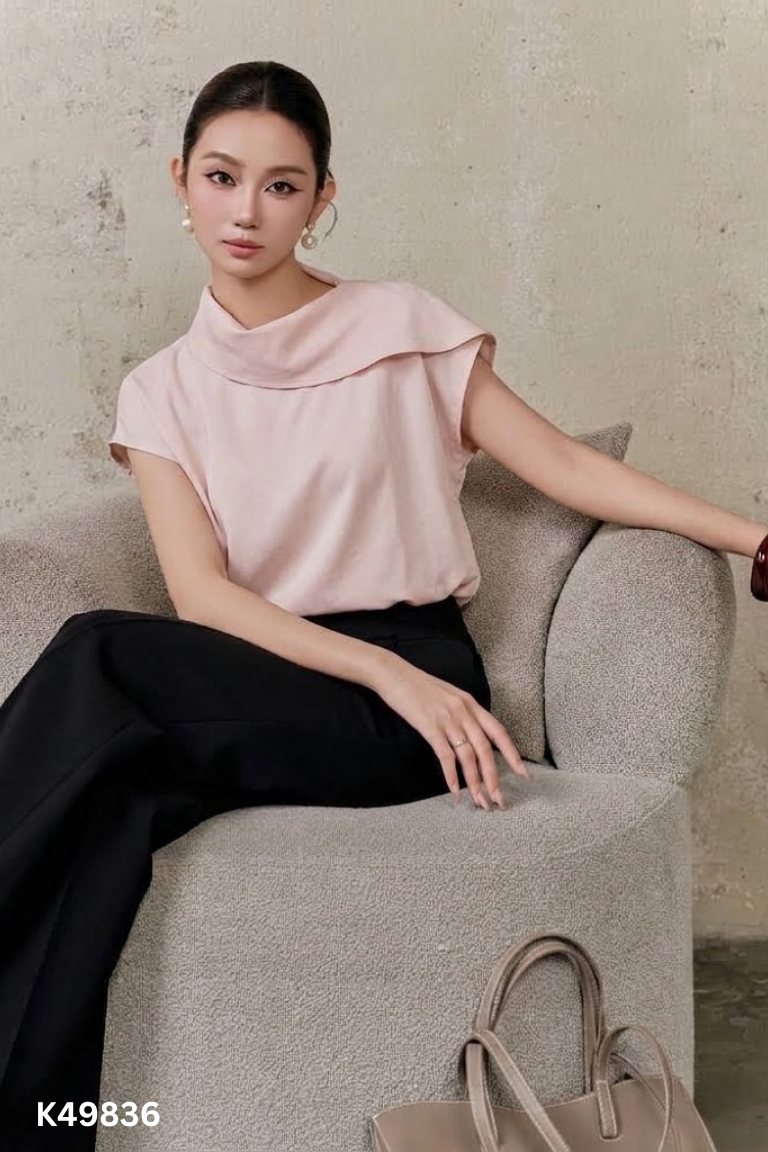Áo lụa be EVERLUXE buộc cổ