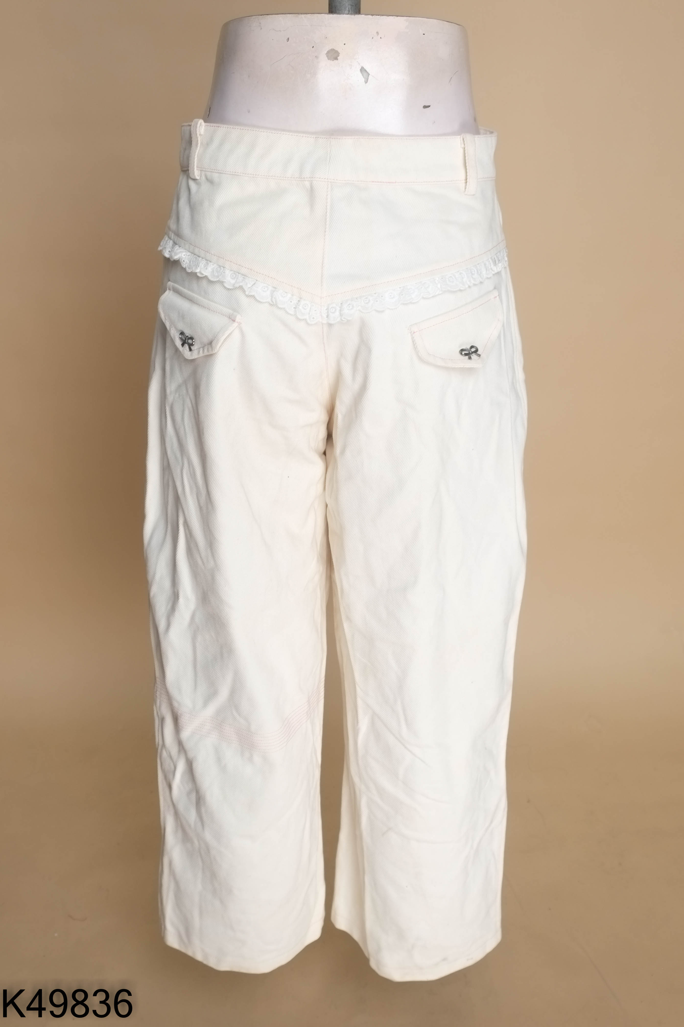 Quần jeans be GIMME A HUG phối nơ