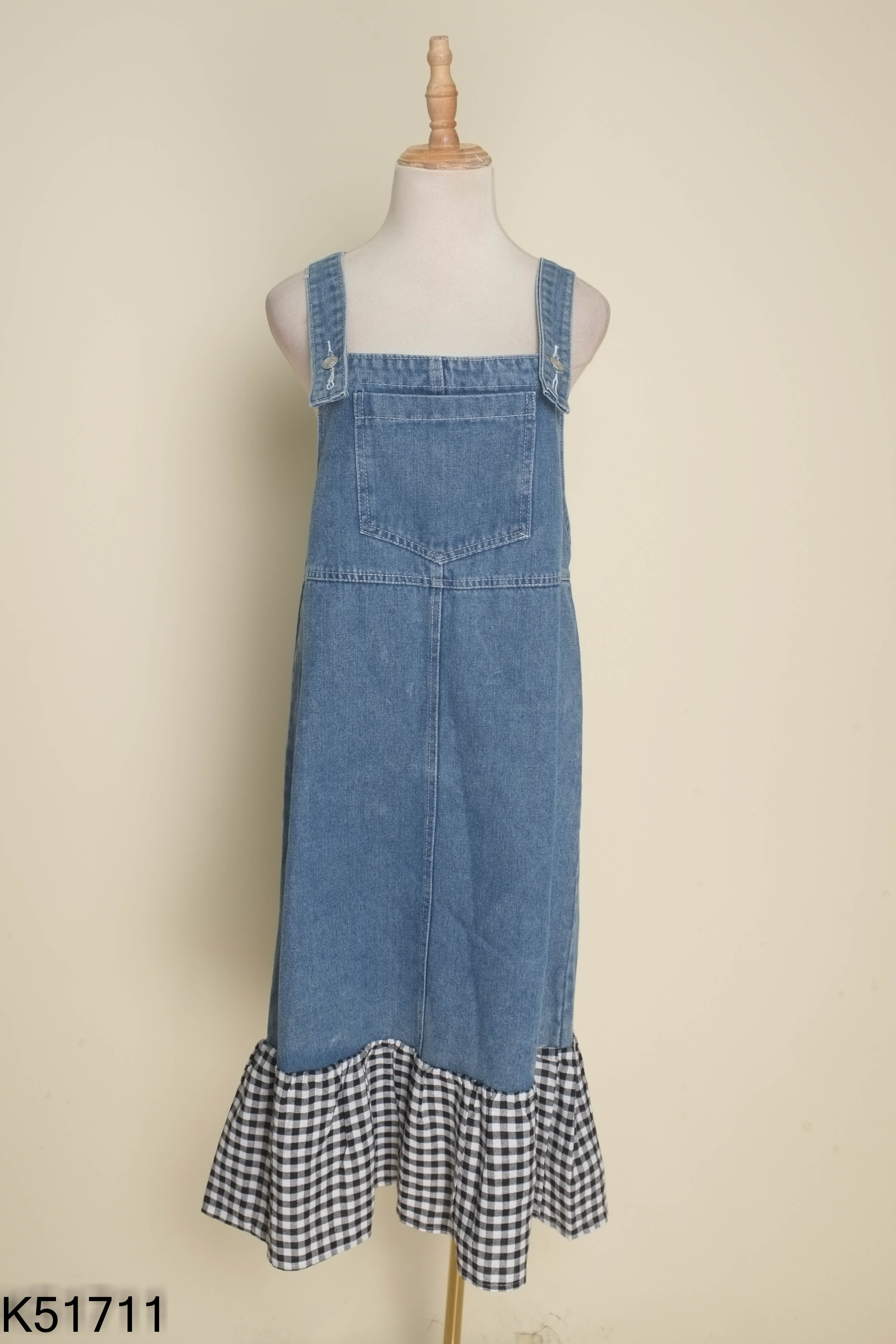 Yếm jeans xanh mix kẻ caro
