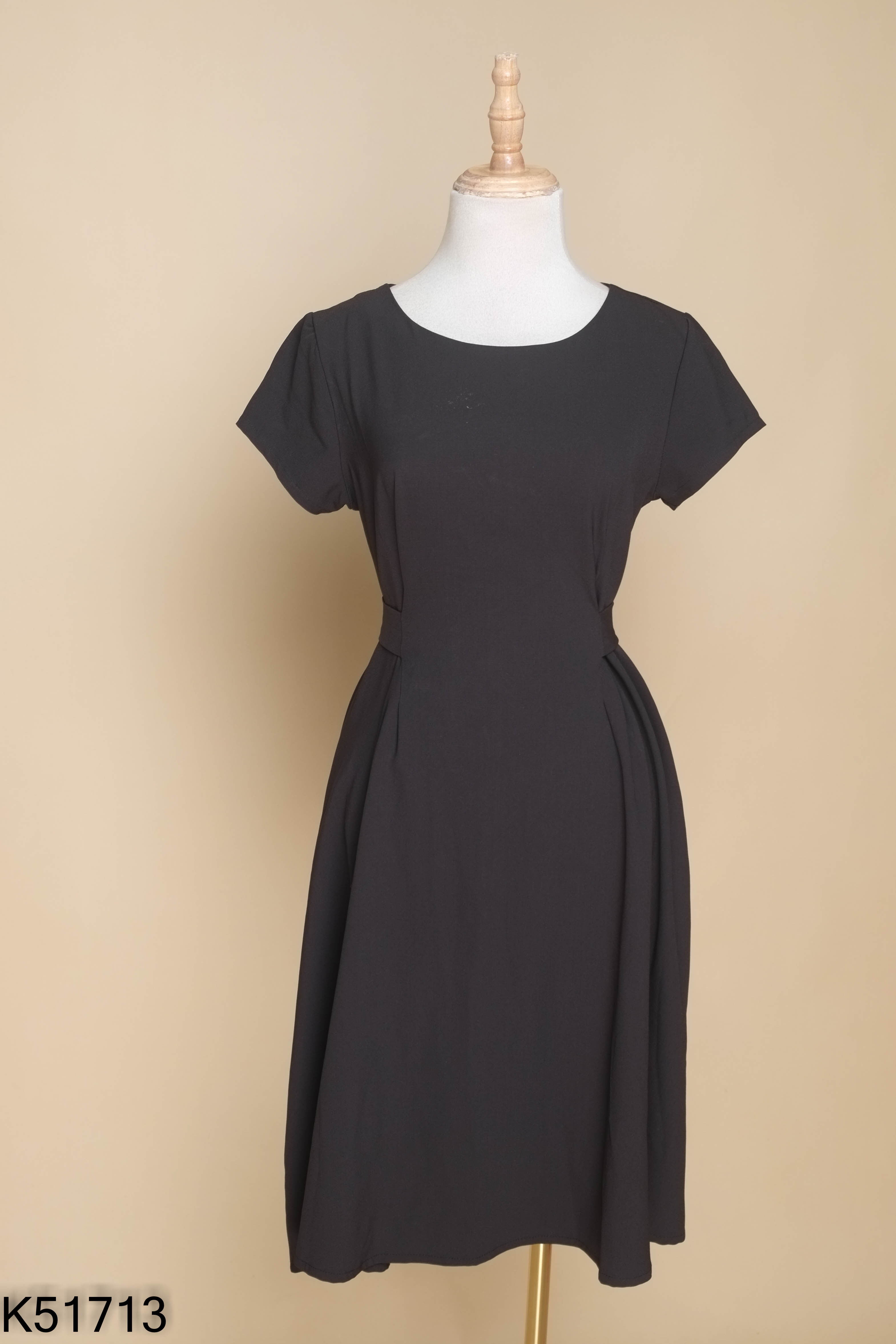 Váy ZARA BASIC đen