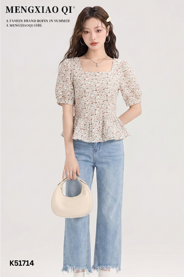 Set áo be hoa nhí+jeans xanh dài