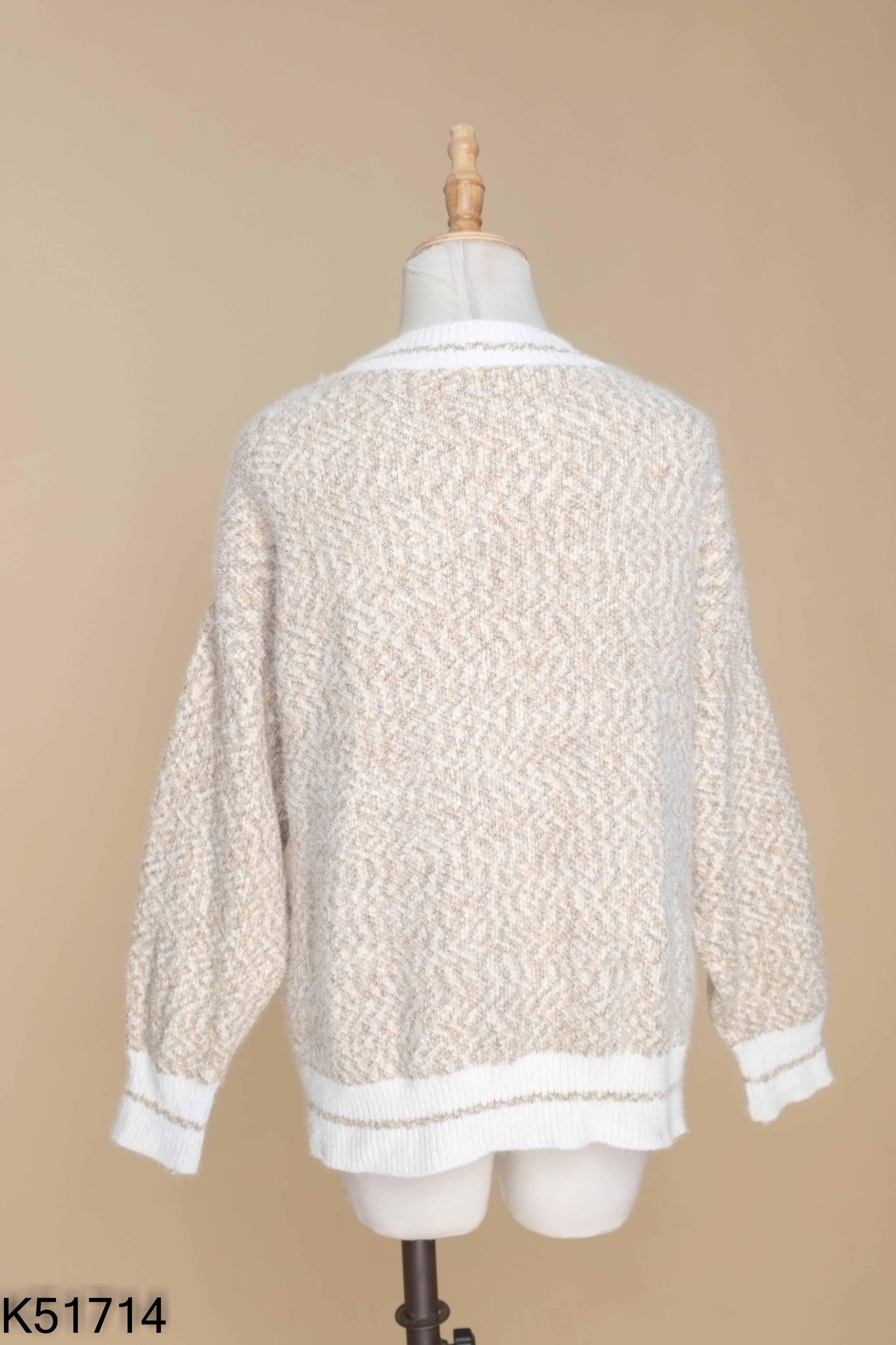 Áo cardigans be viền trắng
