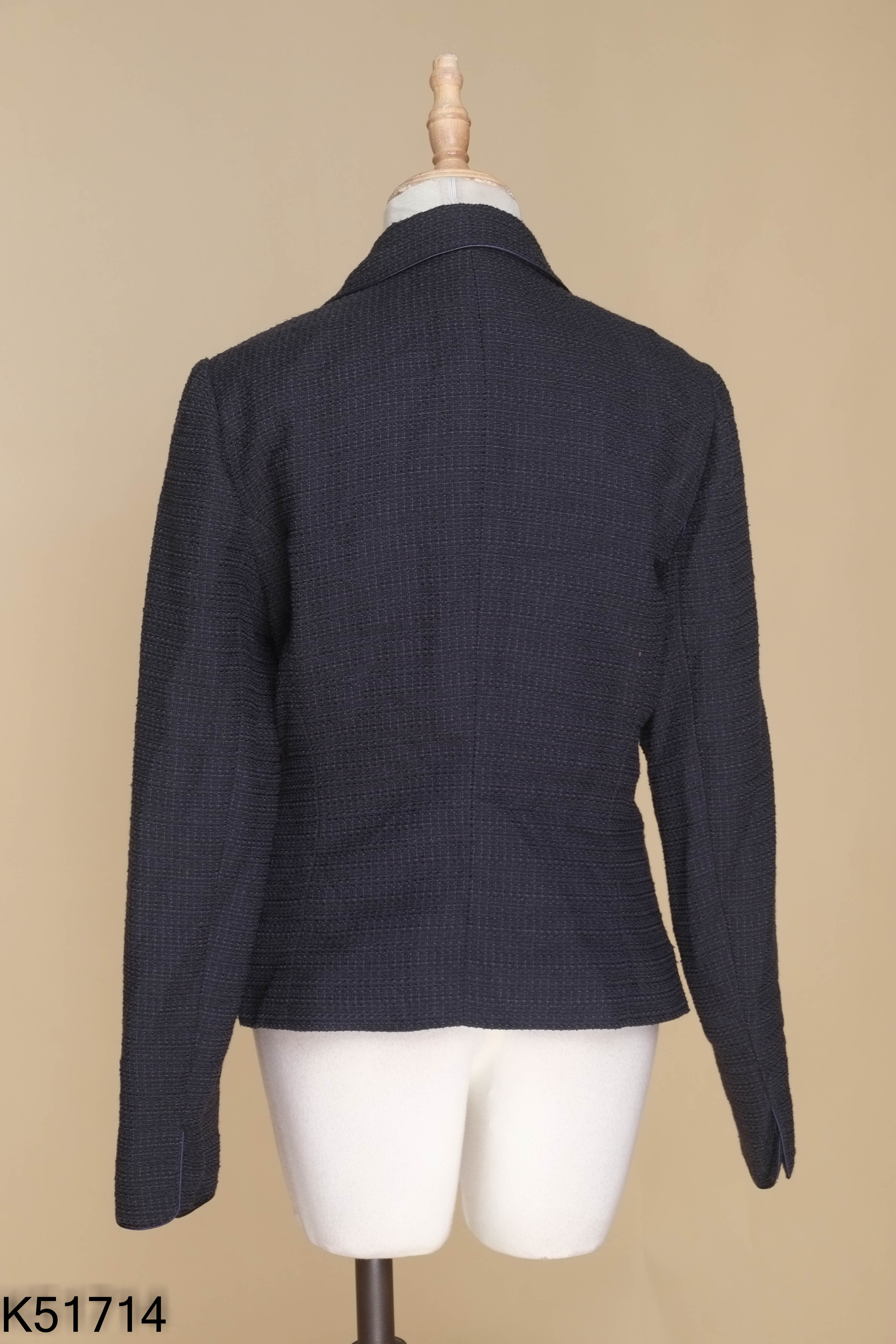 Áo khoác vest dạ len đen
