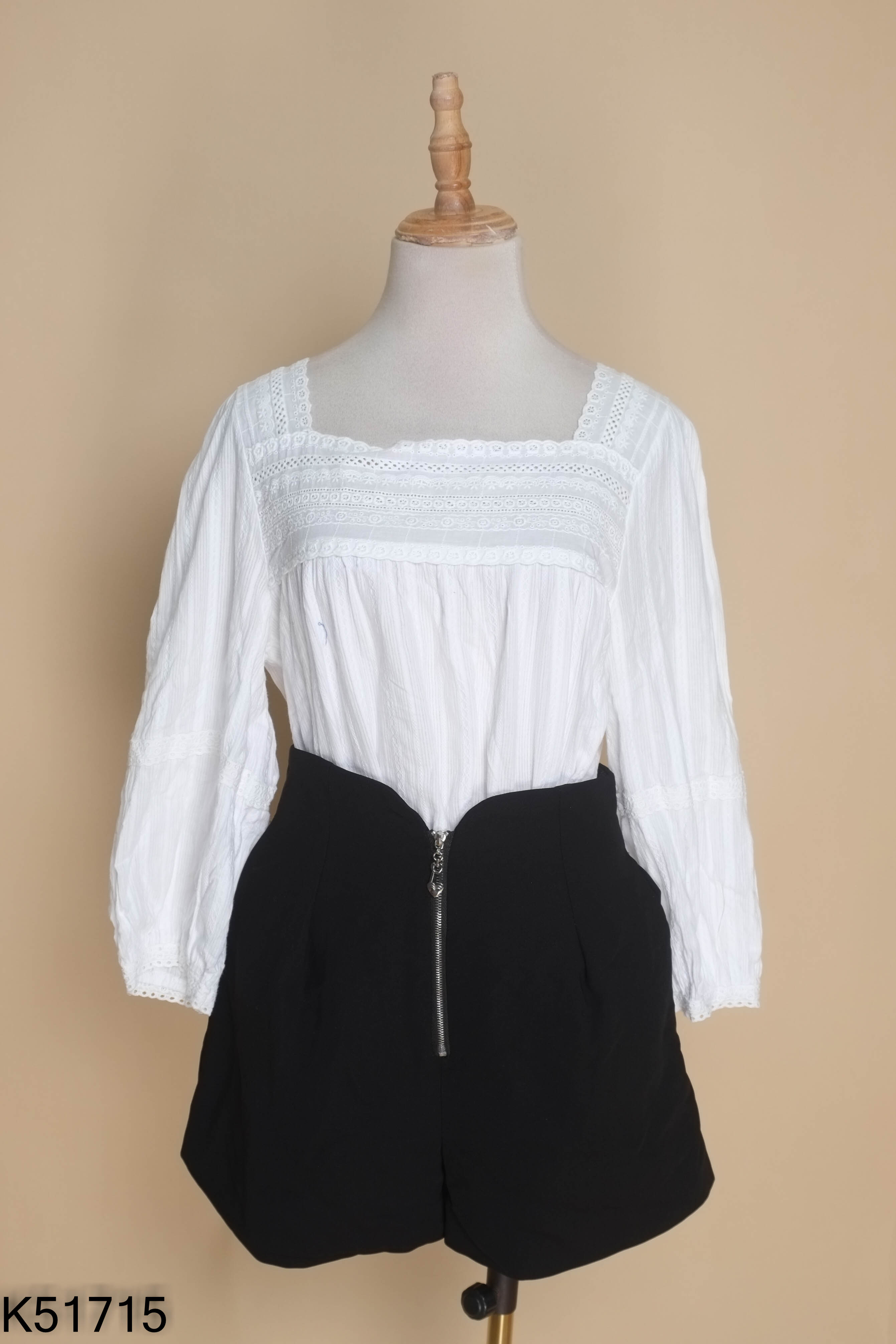Set áo trắng lưới+quần