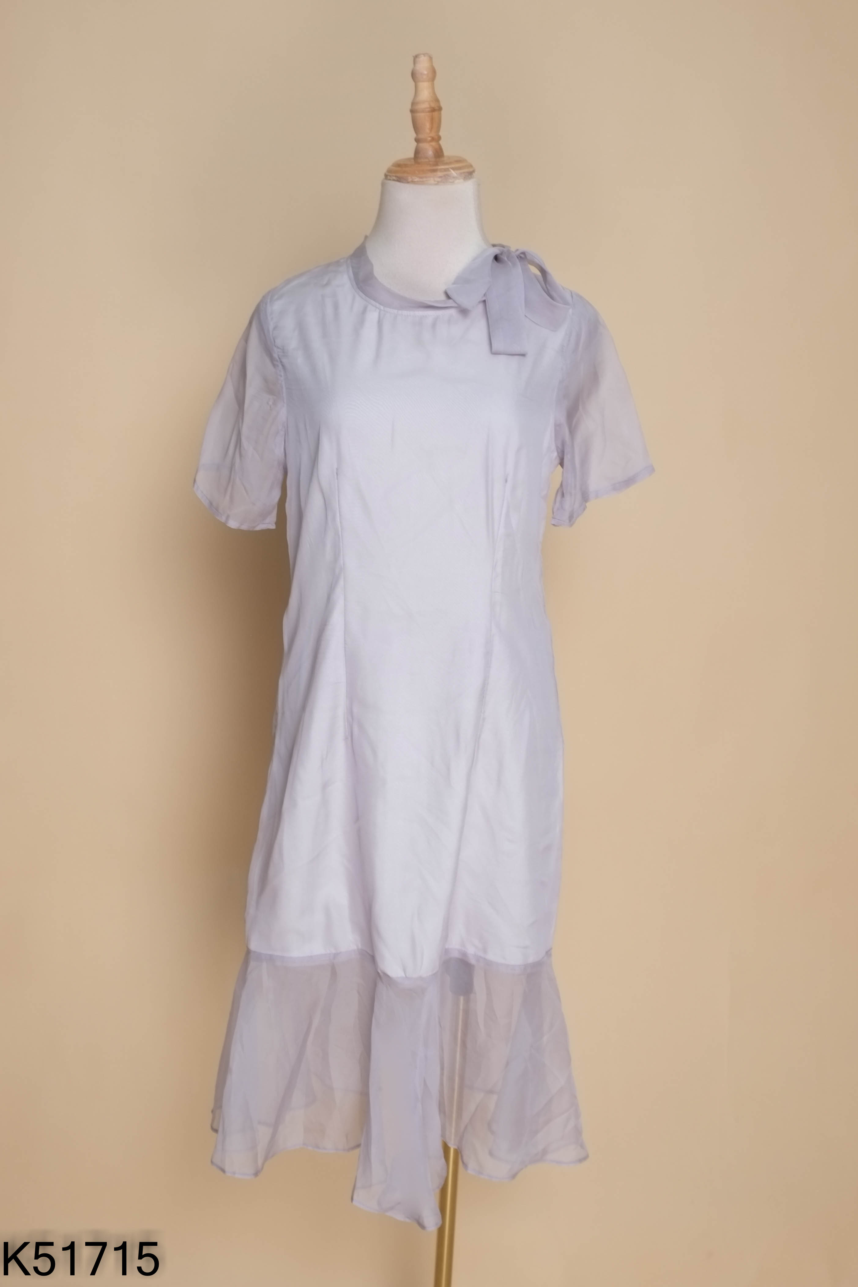 Váy đũi xanh buộc nơ PHI